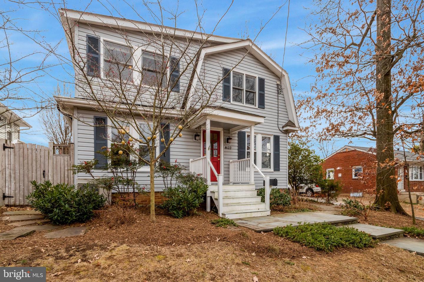 4122 16TH ST S, ARLINGTON, Virginia 22204, 4 Bedrooms Bedrooms, ,2 BathroomsBathrooms,Residential,For sale,4122 16TH ST S,VAAR2067284 MLS # VAAR2067284