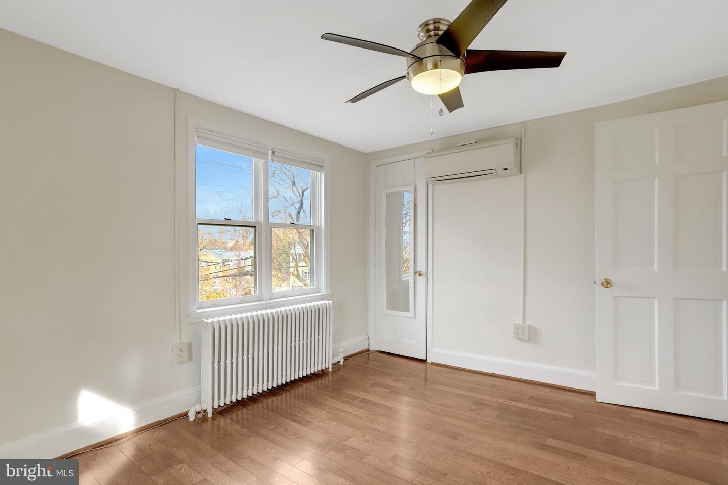 4122 16TH ST S, ARLINGTON, Virginia 22204, 4 Bedrooms Bedrooms, ,2 BathroomsBathrooms,Residential,For sale,4122 16TH ST S,VAAR2067284 MLS # VAAR2067284