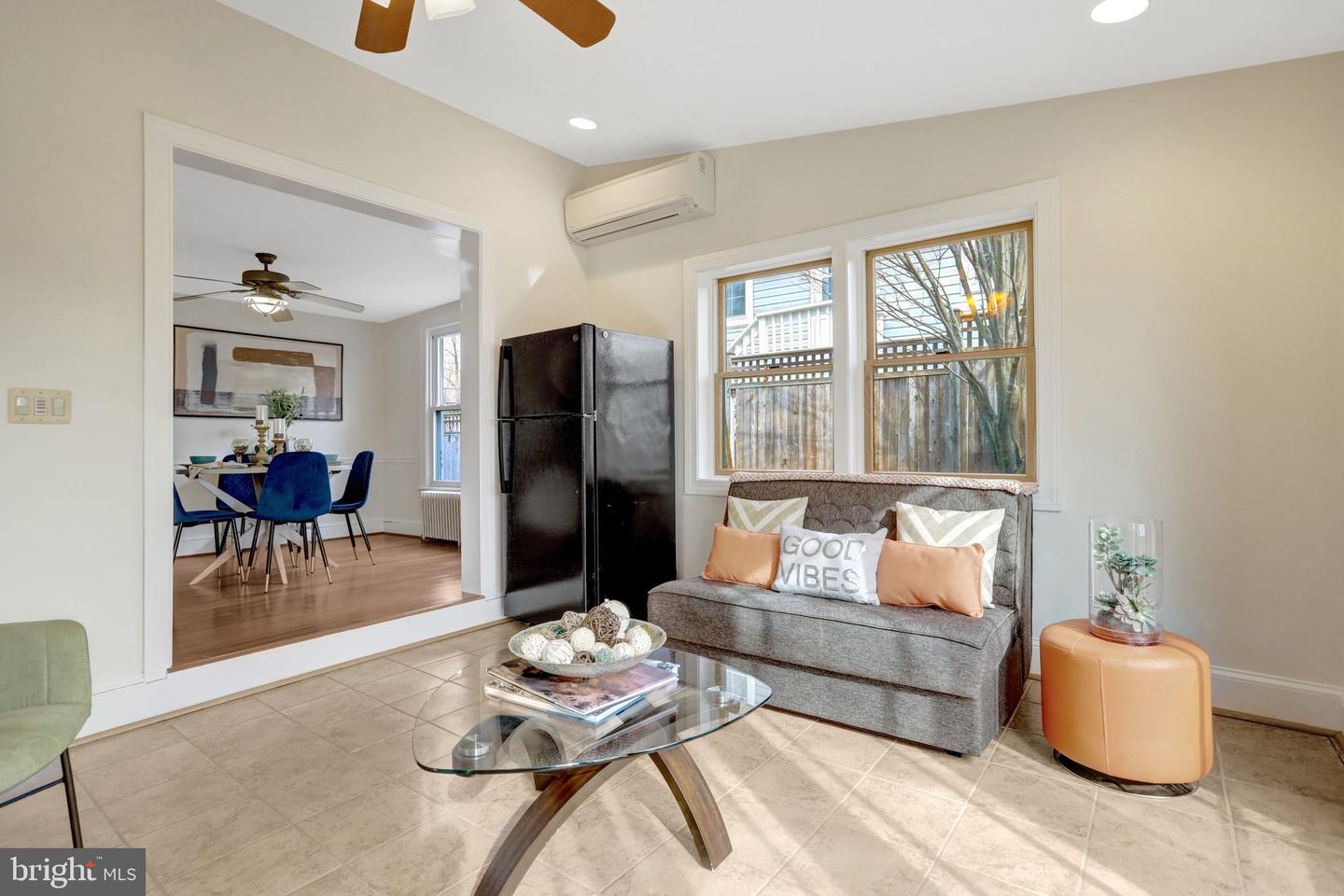 4122 16TH ST S, ARLINGTON, Virginia 22204, 4 Bedrooms Bedrooms, ,2 BathroomsBathrooms,Residential,For sale,4122 16TH ST S,VAAR2067284 MLS # VAAR2067284