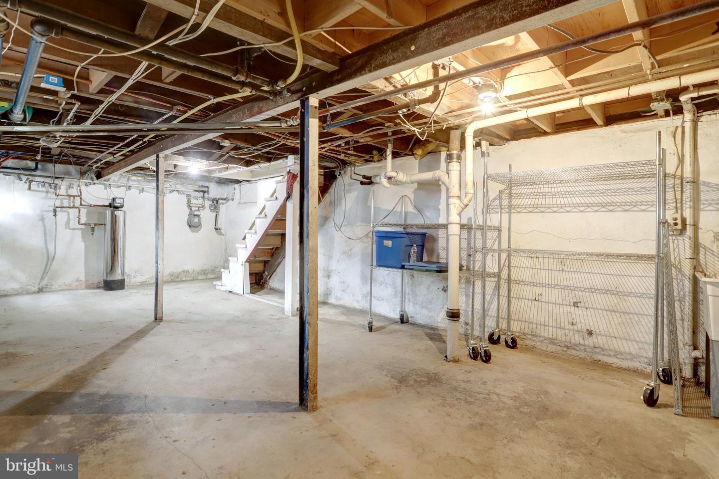 4122 16TH ST S, ARLINGTON, Virginia 22204, 4 Bedrooms Bedrooms, ,2 BathroomsBathrooms,Residential,For sale,4122 16TH ST S,VAAR2067284 MLS # VAAR2067284