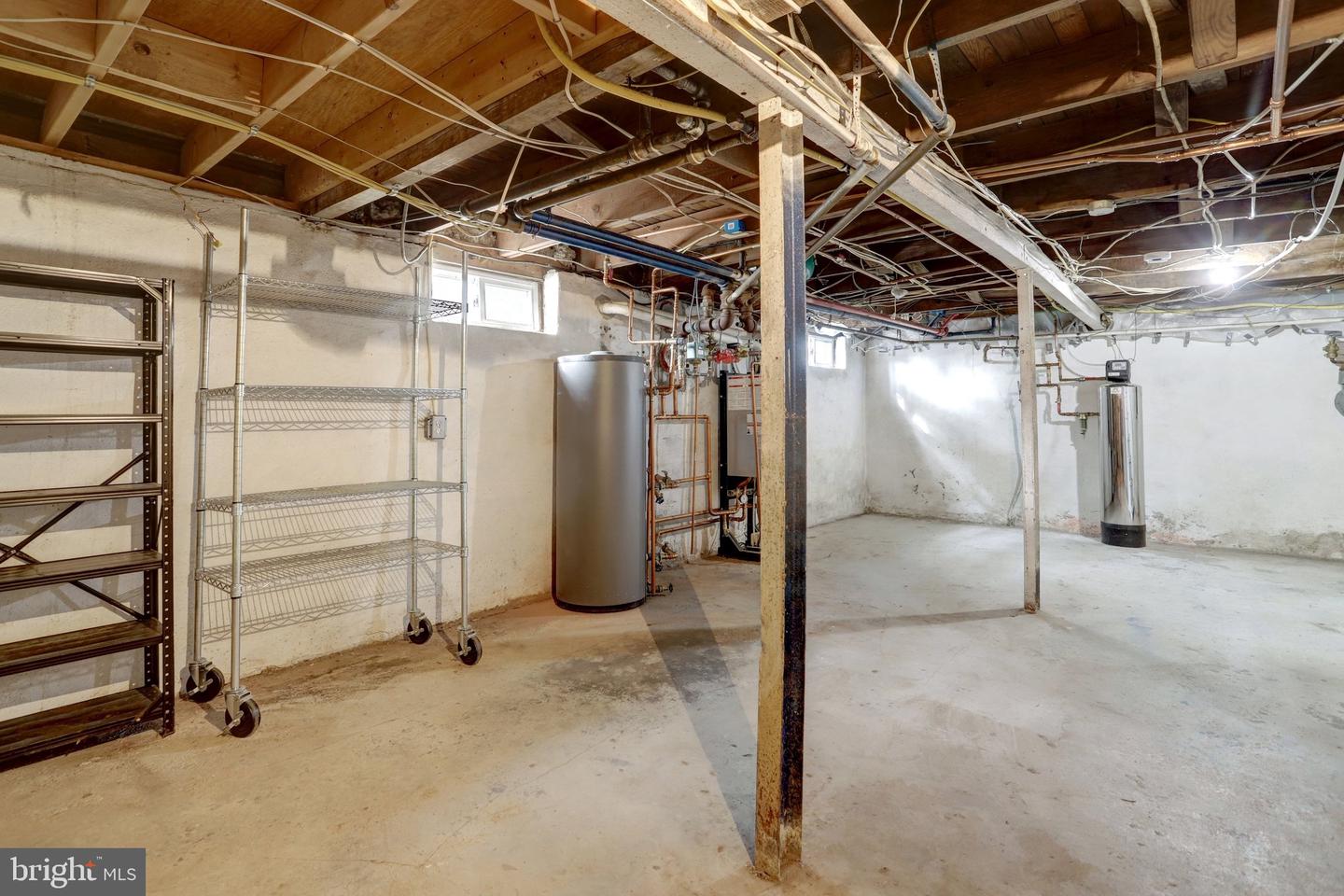 4122 16TH ST S, ARLINGTON, Virginia 22204, 4 Bedrooms Bedrooms, ,2 BathroomsBathrooms,Residential,For sale,4122 16TH ST S,VAAR2067284 MLS # VAAR2067284