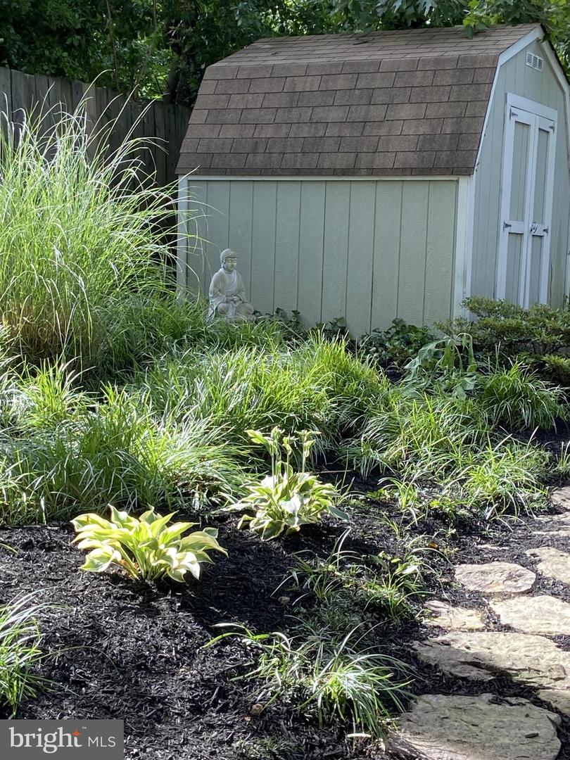 3402 CHARLESON ST, ANNANDALE, Virginia 22003, 5 Bedrooms Bedrooms, ,3 BathroomsBathrooms,Residential,For sale,3402 CHARLESON ST,VAFX2284018 MLS # VAFX2284018 3402 CHARLESON ST, ANNANDALE, Virginia 22003, 5 Bedrooms Bedrooms, ,3 BathroomsBathrooms,Residential,For sale,3402 CHARLESON ST,VAFX2284018 MLS # VAFX2284018