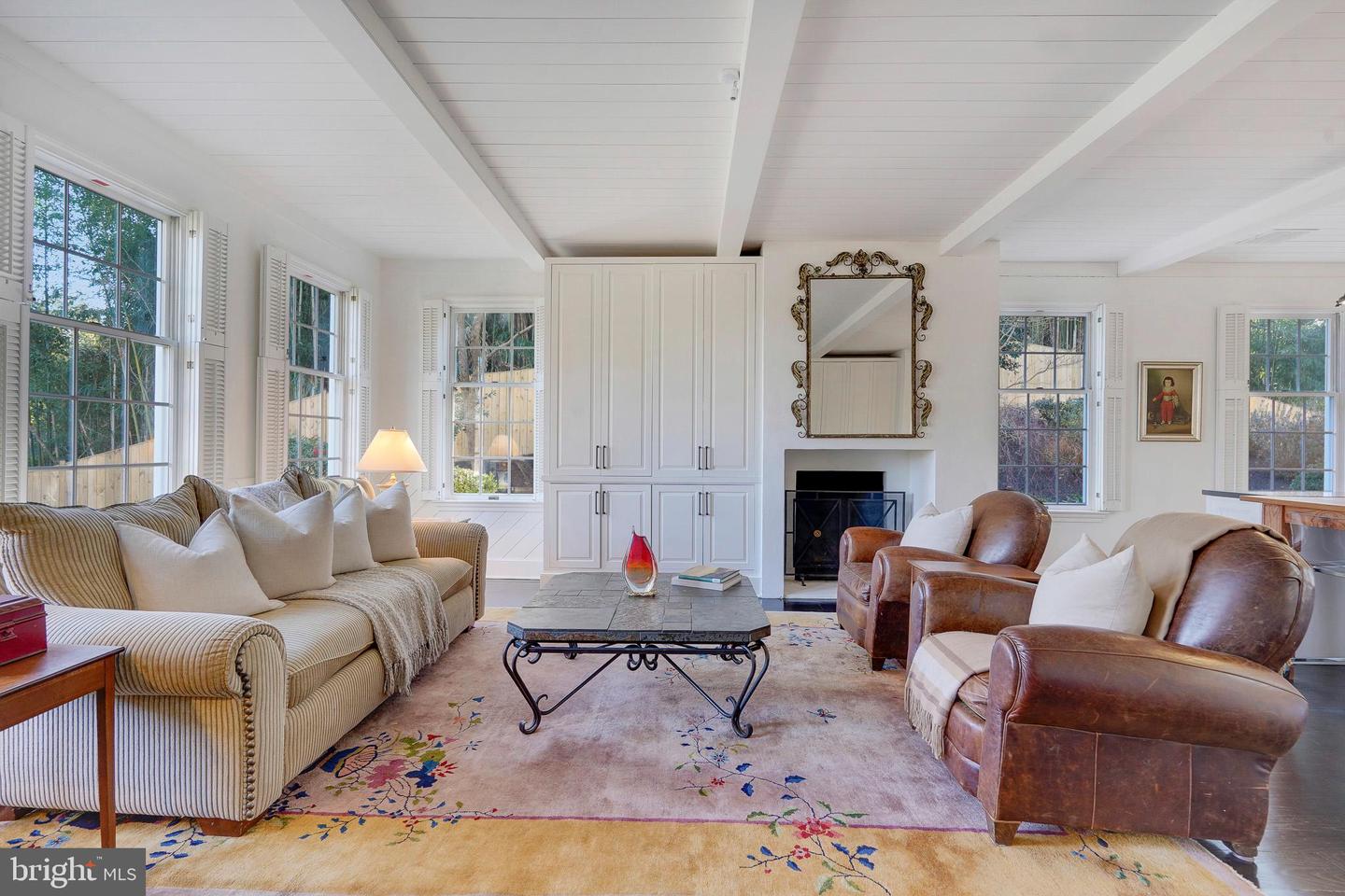 815 ARCTURUS ON THE POTOMAC, ALEXANDRIA, Virginia 22308, 5 Bedrooms Bedrooms, ,3 BathroomsBathrooms,Residential,For sale,815 ARCTURUS ON THE POTOMAC,VAFX2284026 MLS # VAFX2284026