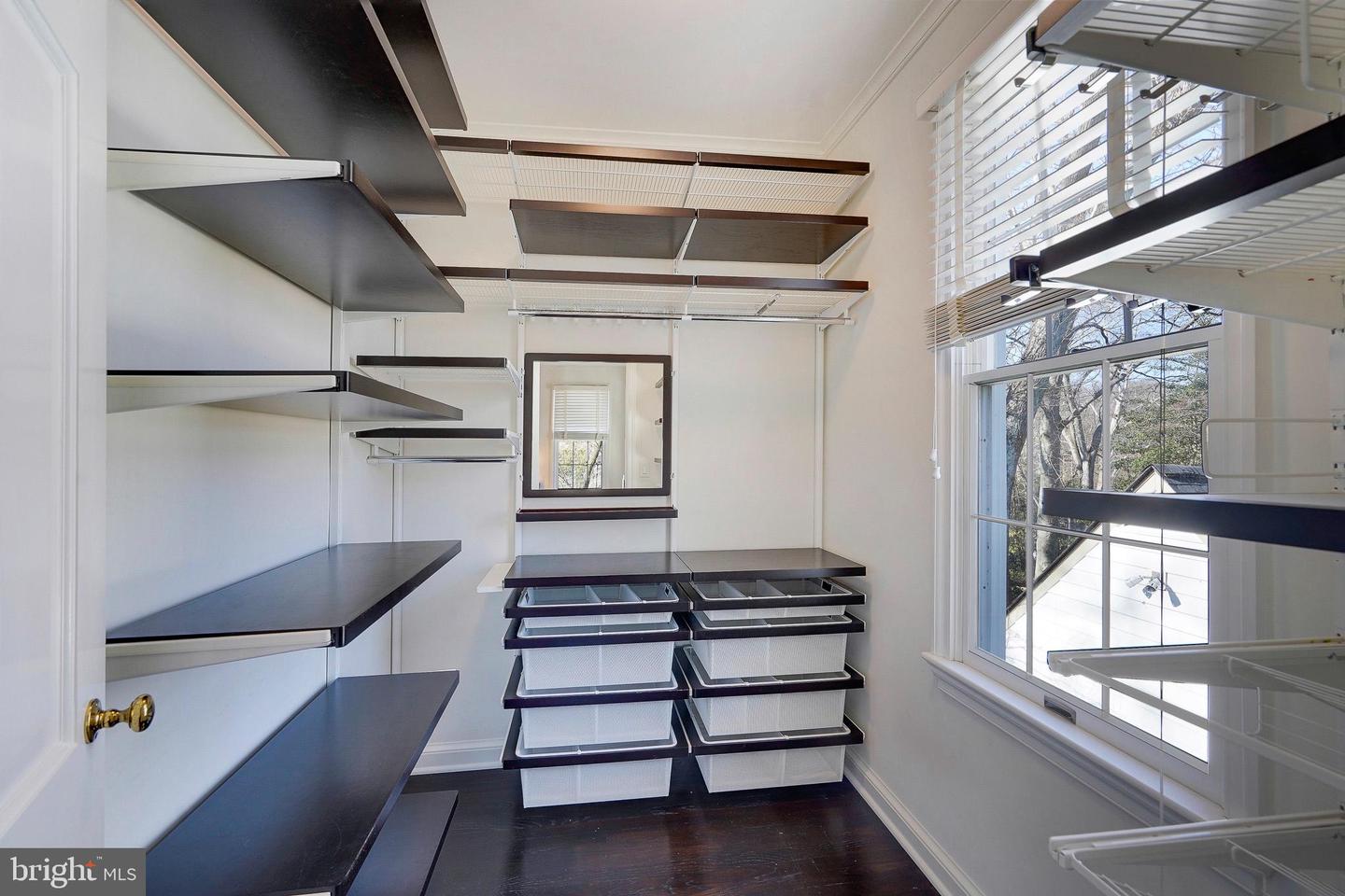 815 ARCTURUS ON THE POTOMAC, ALEXANDRIA, Virginia 22308, 5 Bedrooms Bedrooms, ,3 BathroomsBathrooms,Residential,For sale,815 ARCTURUS ON THE POTOMAC,VAFX2284026 MLS # VAFX2284026