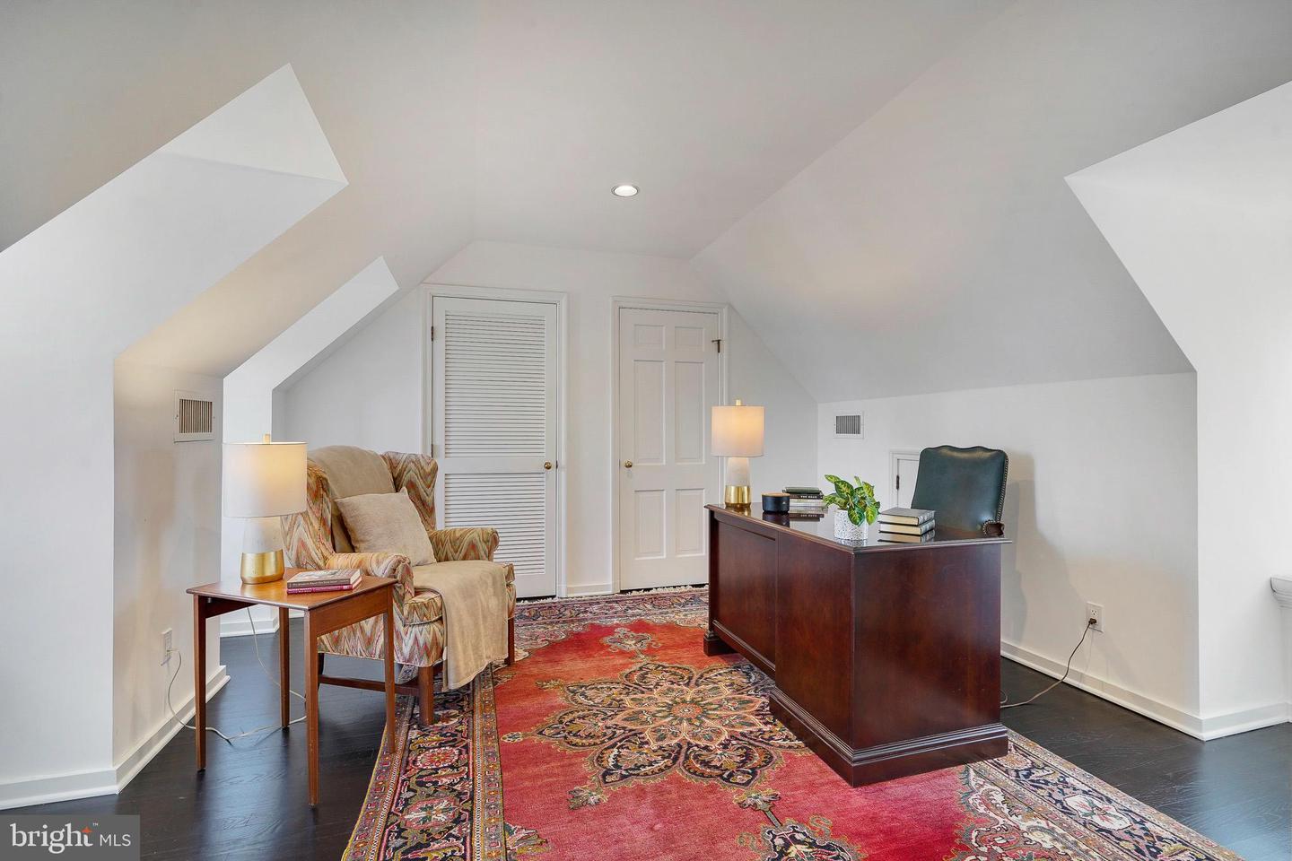 815 ARCTURUS ON THE POTOMAC, ALEXANDRIA, Virginia 22308, 5 Bedrooms Bedrooms, ,3 BathroomsBathrooms,Residential,For sale,815 ARCTURUS ON THE POTOMAC,VAFX2284026 MLS # VAFX2284026