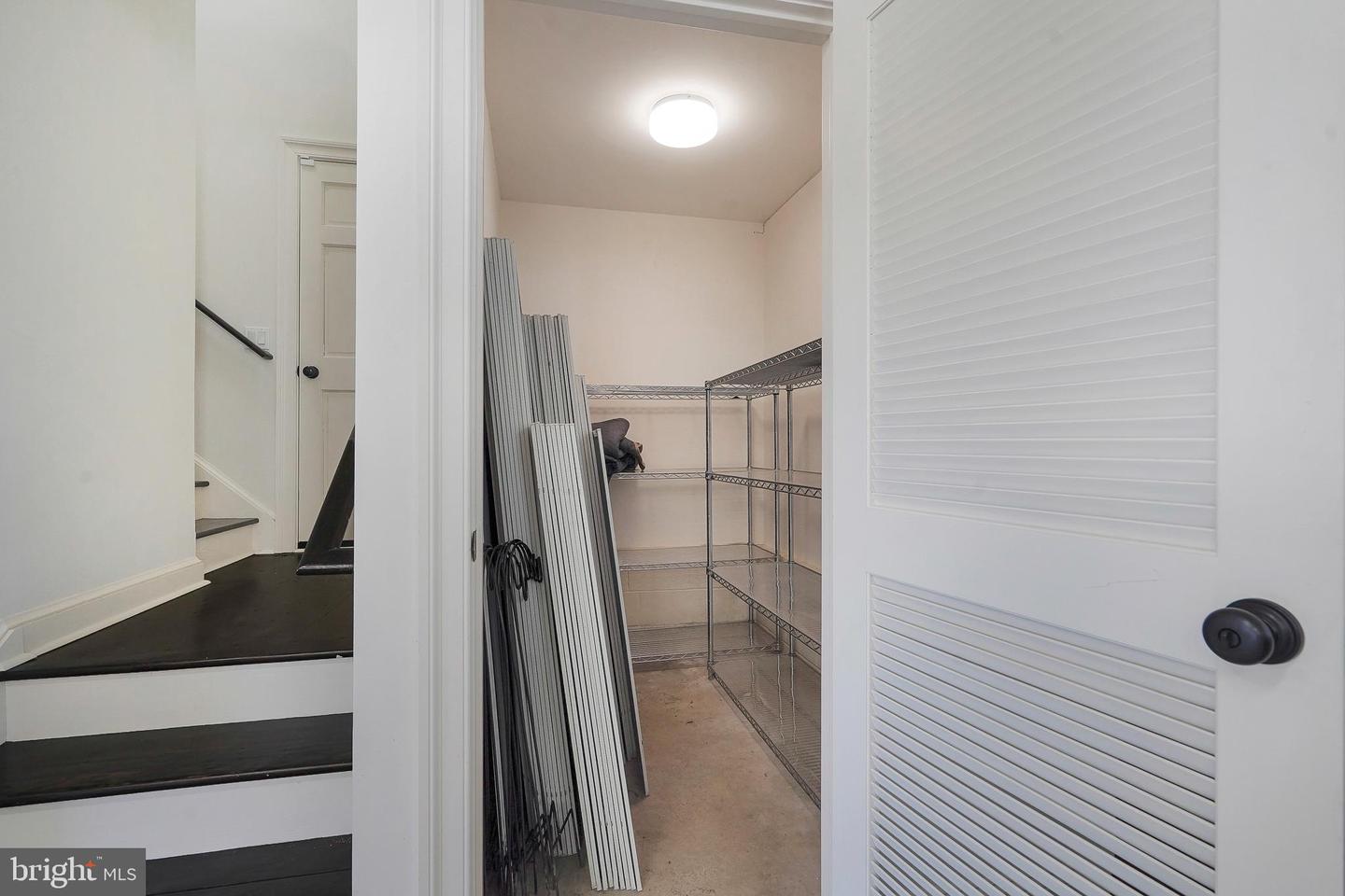 815 ARCTURUS ON THE POTOMAC, ALEXANDRIA, Virginia 22308, 5 Bedrooms Bedrooms, ,3 BathroomsBathrooms,Residential,For sale,815 ARCTURUS ON THE POTOMAC,VAFX2284026 MLS # VAFX2284026