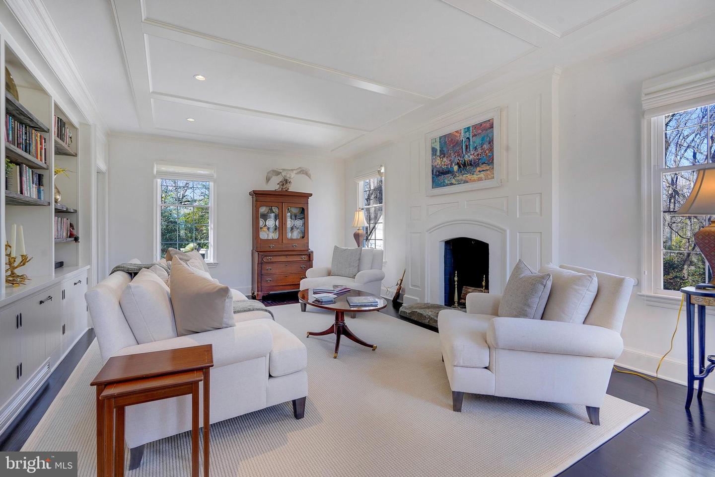 815 ARCTURUS ON THE POTOMAC, ALEXANDRIA, Virginia 22308, 5 Bedrooms Bedrooms, ,3 BathroomsBathrooms,Residential,For sale,815 ARCTURUS ON THE POTOMAC,VAFX2284026 MLS # VAFX2284026