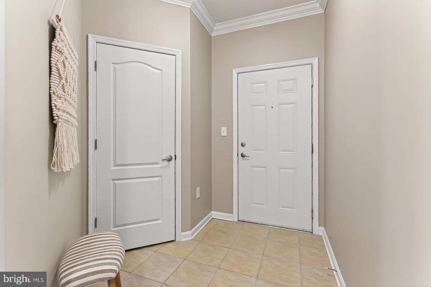 1621 LADUE CT #404, WOODBRIDGE, Virginia 22191, 2 Bedrooms Bedrooms, ,2 BathroomsBathrooms,Residential,For sale,1621 LADUE CT #404,VAPW2109930 MLS # VAPW2109930