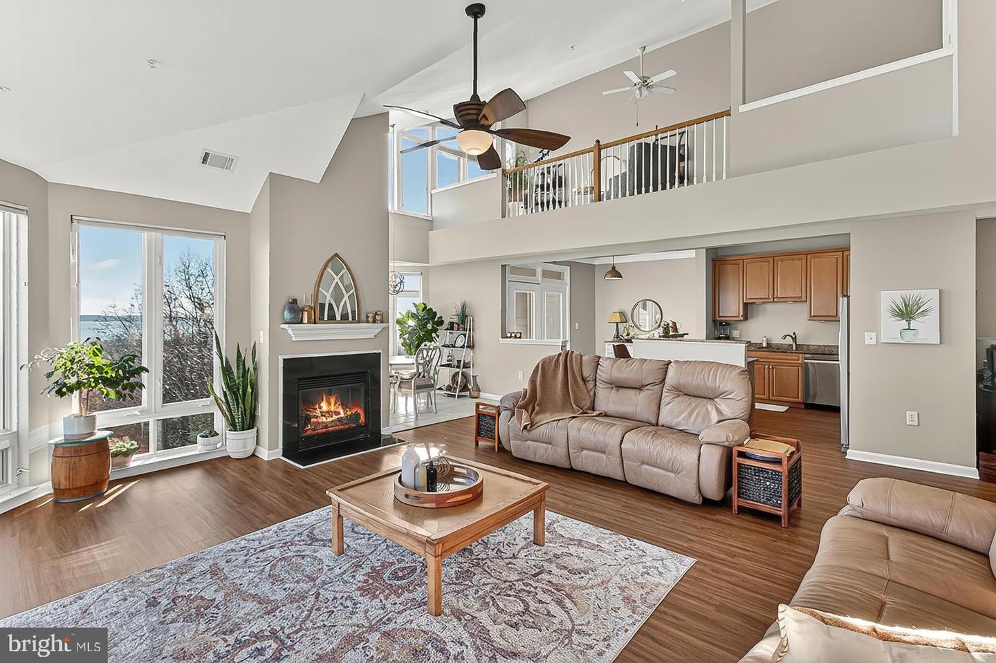 1621 LADUE CT #404, WOODBRIDGE, Virginia 22191, 2 Bedrooms Bedrooms, ,2 BathroomsBathrooms,Residential,For sale,1621 LADUE CT #404,VAPW2109930 MLS # VAPW2109930