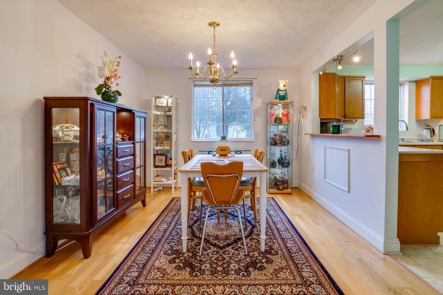 2851 EDGELEA RD, VIENNA, Virginia 22181, 4 Bedrooms Bedrooms, ,2 BathroomsBathrooms,Residential,For sale,2851 EDGELEA RD,VAFX2284158 MLS # VAFX2284158