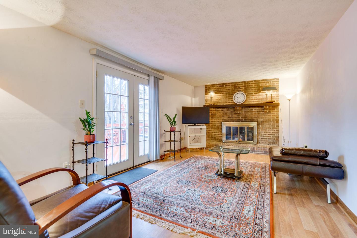 2851 EDGELEA RD, VIENNA, Virginia 22181, 4 Bedrooms Bedrooms, ,2 BathroomsBathrooms,Residential,For sale,2851 EDGELEA RD,VAFX2284158 MLS # VAFX2284158