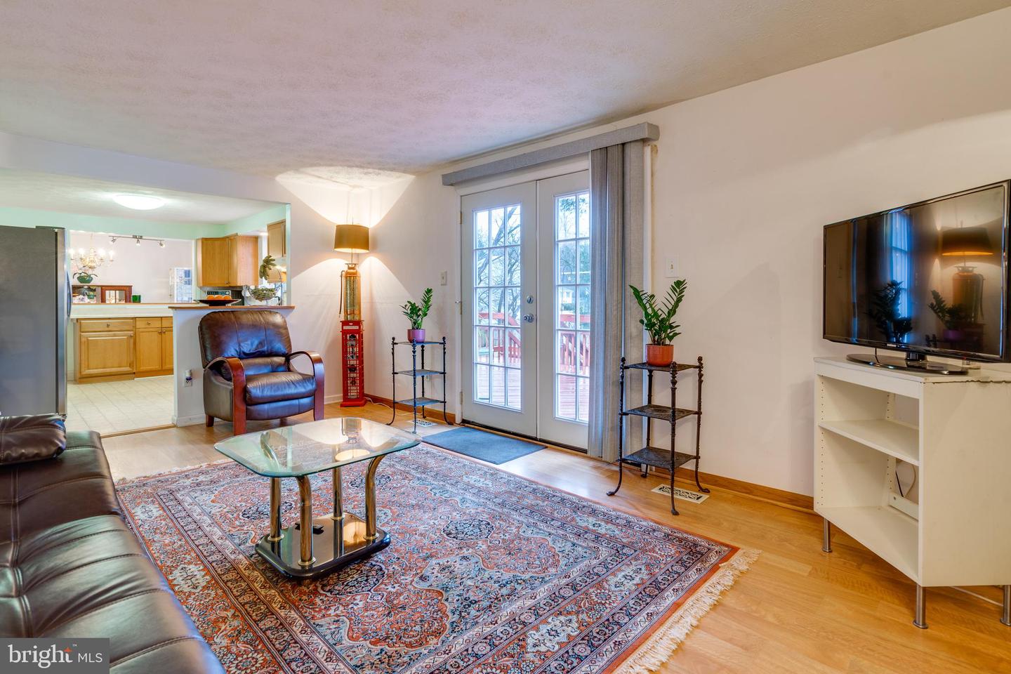 2851 EDGELEA RD, VIENNA, Virginia 22181, 4 Bedrooms Bedrooms, ,2 BathroomsBathrooms,Residential,For sale,2851 EDGELEA RD,VAFX2284158 MLS # VAFX2284158