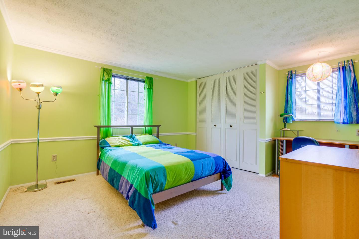 2851 EDGELEA RD, VIENNA, Virginia 22181, 4 Bedrooms Bedrooms, ,2 BathroomsBathrooms,Residential,For sale,2851 EDGELEA RD,VAFX2284158 MLS # VAFX2284158