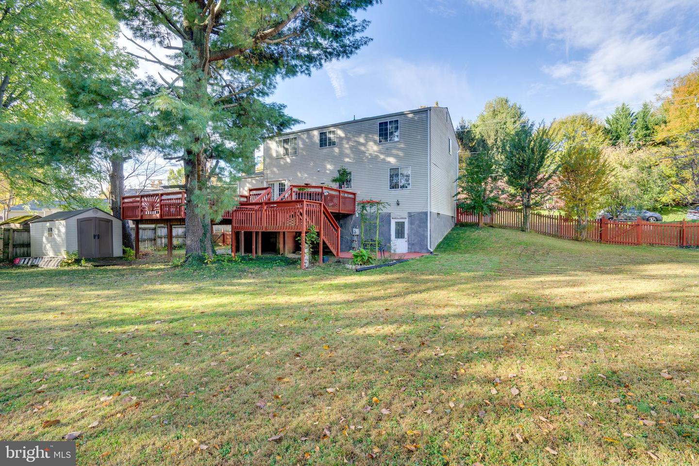 2851 EDGELEA RD, VIENNA, Virginia 22181, 4 Bedrooms Bedrooms, ,2 BathroomsBathrooms,Residential,For sale,2851 EDGELEA RD,VAFX2284158 MLS # VAFX2284158