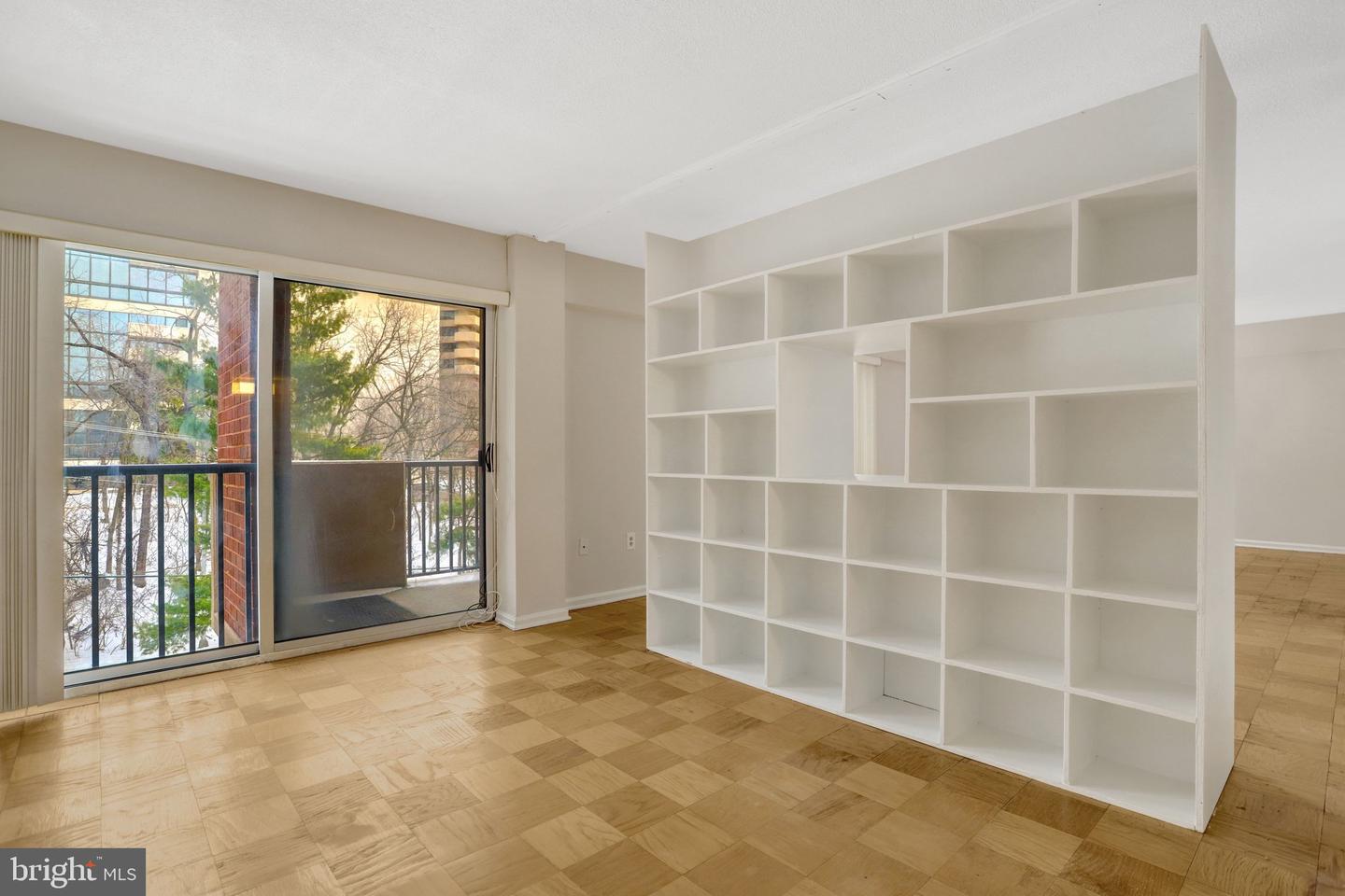 1300 ARMY NAVY DR #510, ARLINGTON, Virginia 22202, 1 Bedroom Bedrooms, ,1 BathroomBathrooms,Residential,For sale,1300 ARMY NAVY DR #510,VAAR2067342 MLS # VAAR2067342 1300 ARMY NAVY DR #510, ARLINGTON, Virginia 22202, 1 Bedroom Bedrooms, ,1 BathroomBathrooms,Residential,For sale,1300 ARMY NAVY DR #510,VAAR2067342 MLS # VAAR2067342