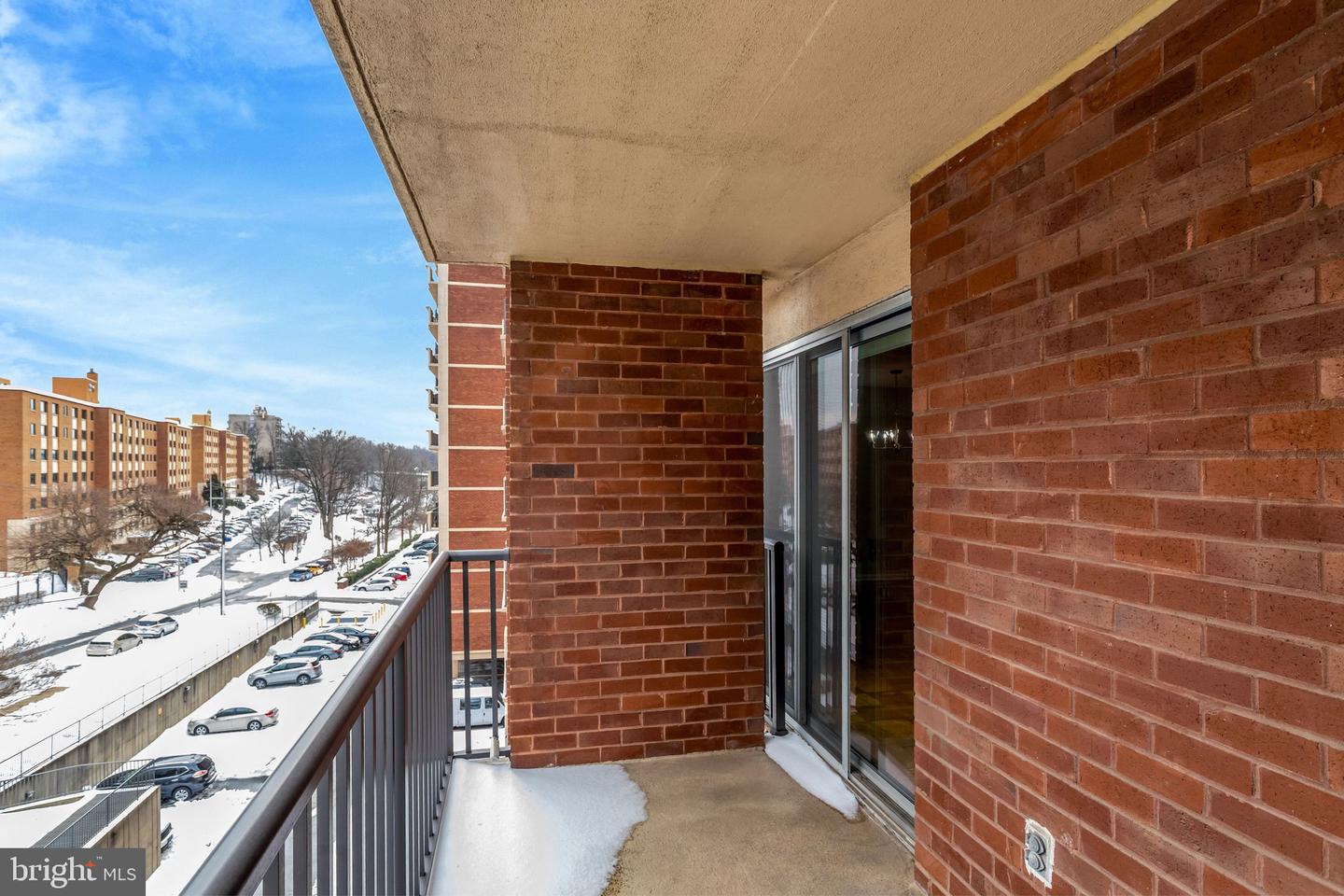 1300 ARMY NAVY DR #510, ARLINGTON, Virginia 22202, 1 Bedroom Bedrooms, ,1 BathroomBathrooms,Residential,For sale,1300 ARMY NAVY DR #510,VAAR2067342 MLS # VAAR2067342 1300 ARMY NAVY DR #510, ARLINGTON, Virginia 22202, 1 Bedroom Bedrooms, ,1 BathroomBathrooms,Residential,For sale,1300 ARMY NAVY DR #510,VAAR2067342 MLS # VAAR2067342