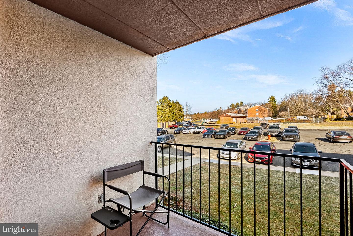 125-Q CLUBHOUSE DR SW #4, LEESBURG, Virginia 20175, 1 Bedroom Bedrooms, ,1 BathroomBathrooms,Residential,For sale,125-Q CLUBHOUSE DR SW #4,VALO2113366 MLS # VALO2113366 125-Q CLUBHOUSE DR SW #4, LEESBURG, Virginia 20175, 1 Bedroom Bedrooms, ,1 BathroomBathrooms,Residential,For sale,125-Q CLUBHOUSE DR SW #4,VALO2113366 MLS # VALO2113366