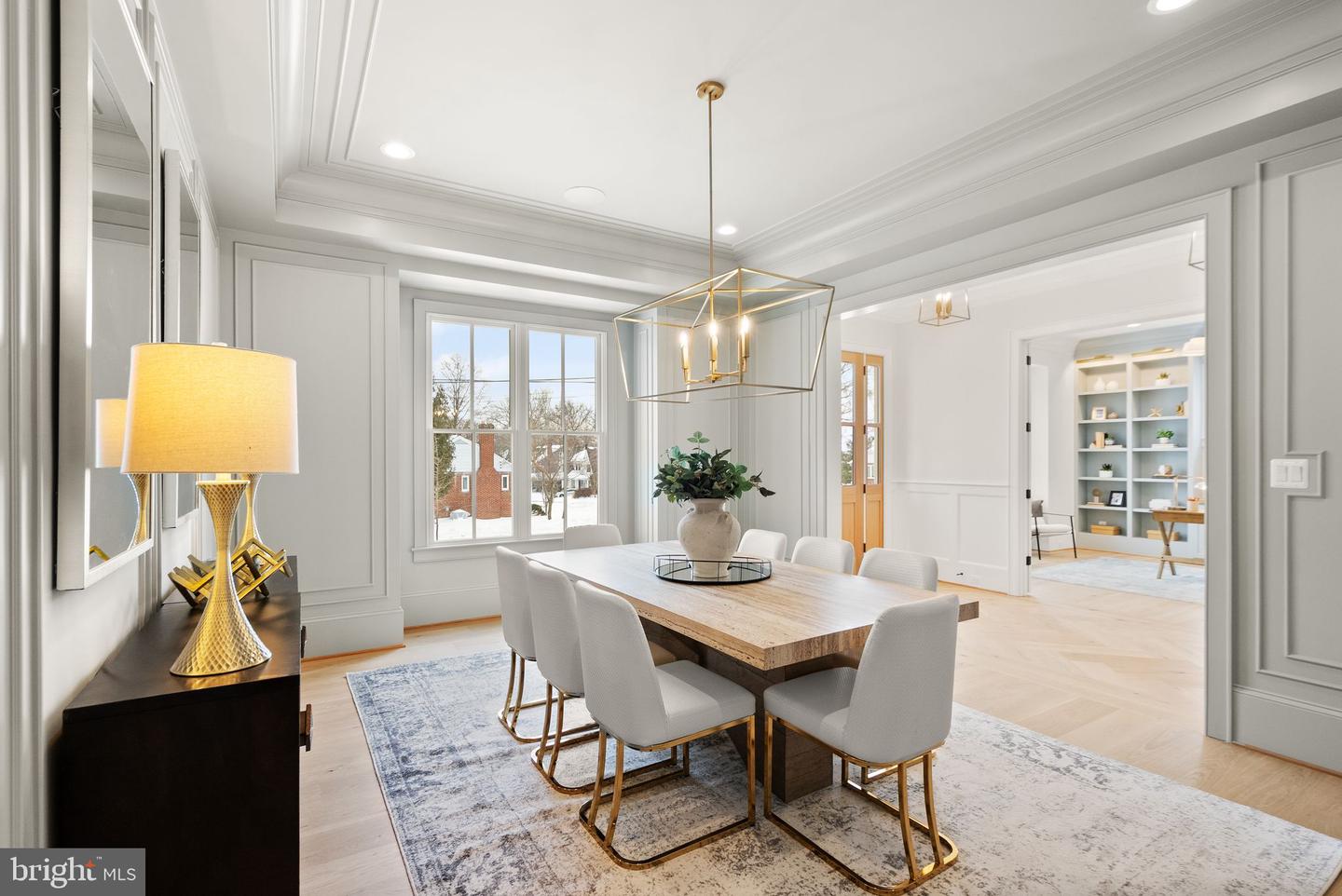 6613 31ST ST N, ARLINGTON, Virginia 22213, 7 Bedrooms Bedrooms, ,7 BathroomsBathrooms,Residential,For sale,6613 31ST ST N,VAAR2067454 MLS # VAAR2067454