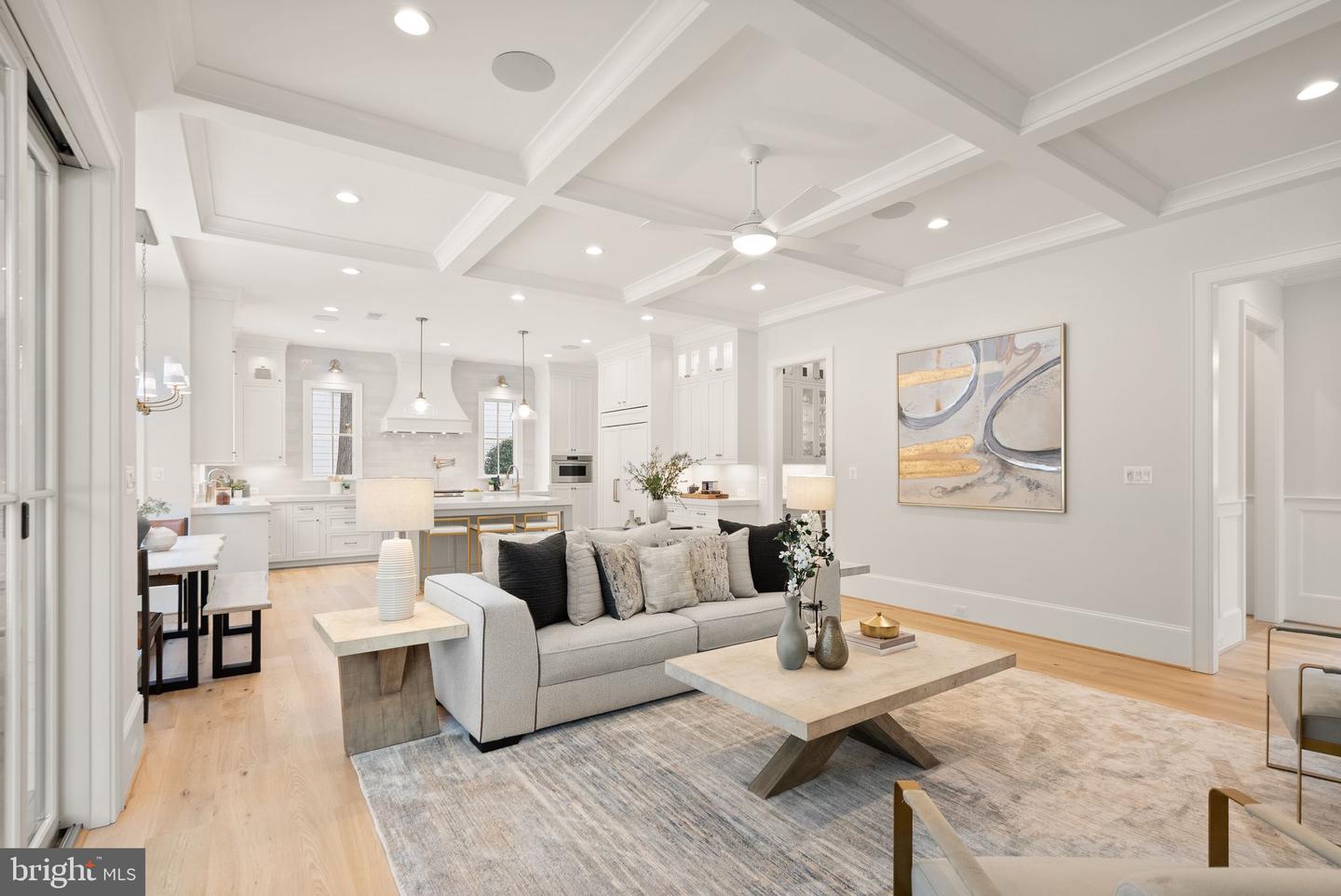 6613 31ST ST N, ARLINGTON, Virginia 22213, 7 Bedrooms Bedrooms, ,7 BathroomsBathrooms,Residential,For sale,6613 31ST ST N,VAAR2067454 MLS # VAAR2067454