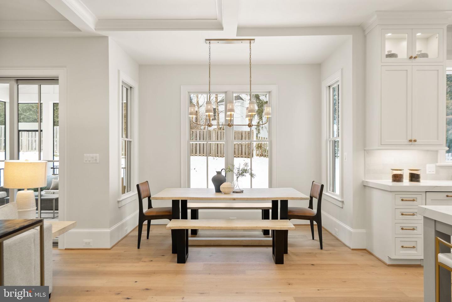 6613 31ST ST N, ARLINGTON, Virginia 22213, 7 Bedrooms Bedrooms, ,7 BathroomsBathrooms,Residential,For sale,6613 31ST ST N,VAAR2067454 MLS # VAAR2067454