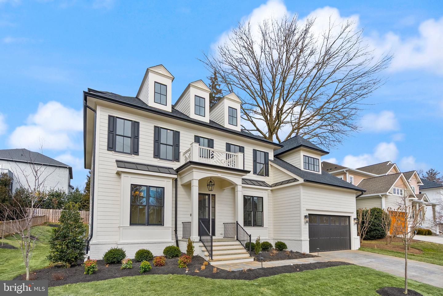 6613 31ST ST N, ARLINGTON, Virginia 22213, 7 Bedrooms Bedrooms, ,7 BathroomsBathrooms,Residential,For sale,6613 31ST ST N,VAAR2067454 MLS # VAAR2067454