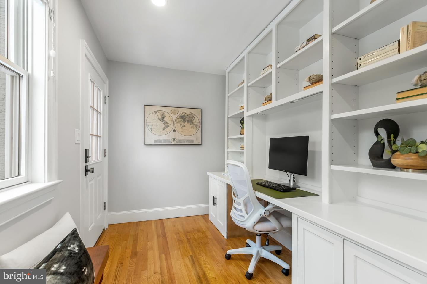 3101 N TORONTO ST, ARLINGTON, Virginia 22213, 5 Bedrooms Bedrooms, ,4 BathroomsBathrooms,Residential,For sale,3101 N TORONTO ST,VAAR2067470 MLS # VAAR2067470