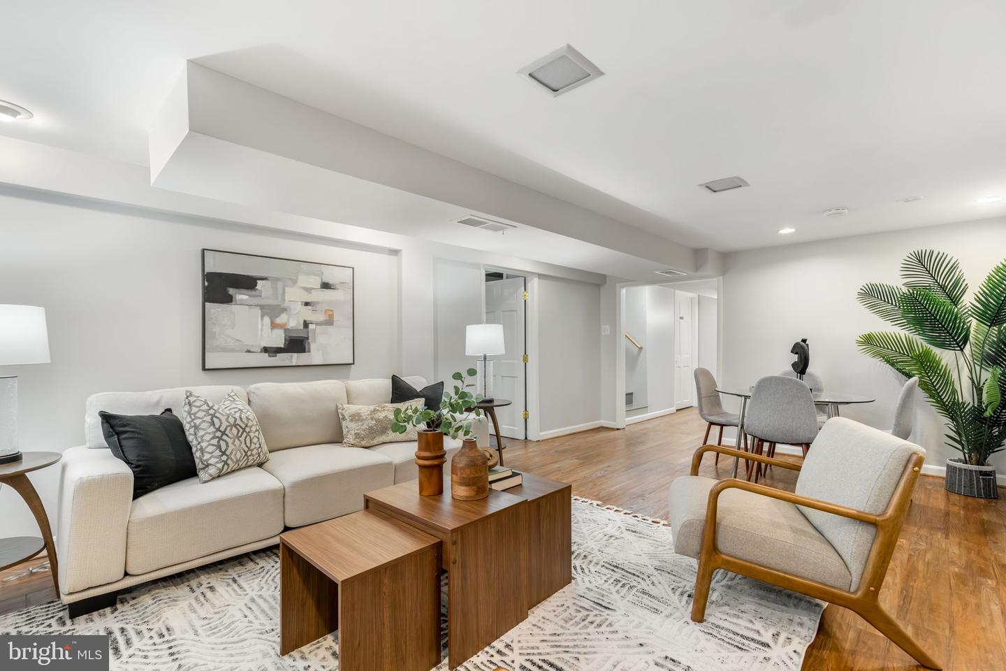 3101 N TORONTO ST, ARLINGTON, Virginia 22213, 5 Bedrooms Bedrooms, ,4 BathroomsBathrooms,Residential,For sale,3101 N TORONTO ST,VAAR2067470 MLS # VAAR2067470