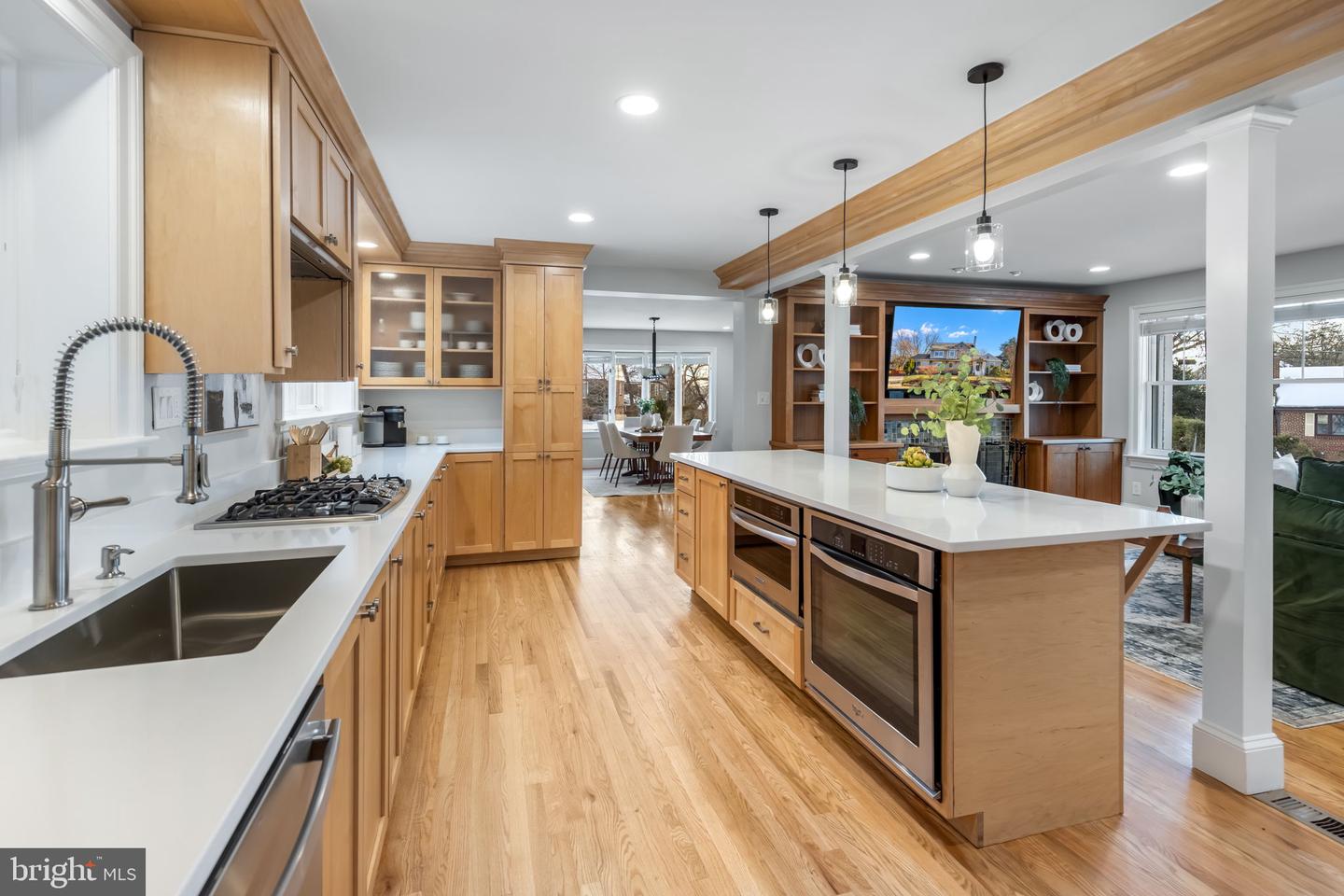 3101 N TORONTO ST, ARLINGTON, Virginia 22213, 5 Bedrooms Bedrooms, ,4 BathroomsBathrooms,Residential,For sale,3101 N TORONTO ST,VAAR2067470 MLS # VAAR2067470