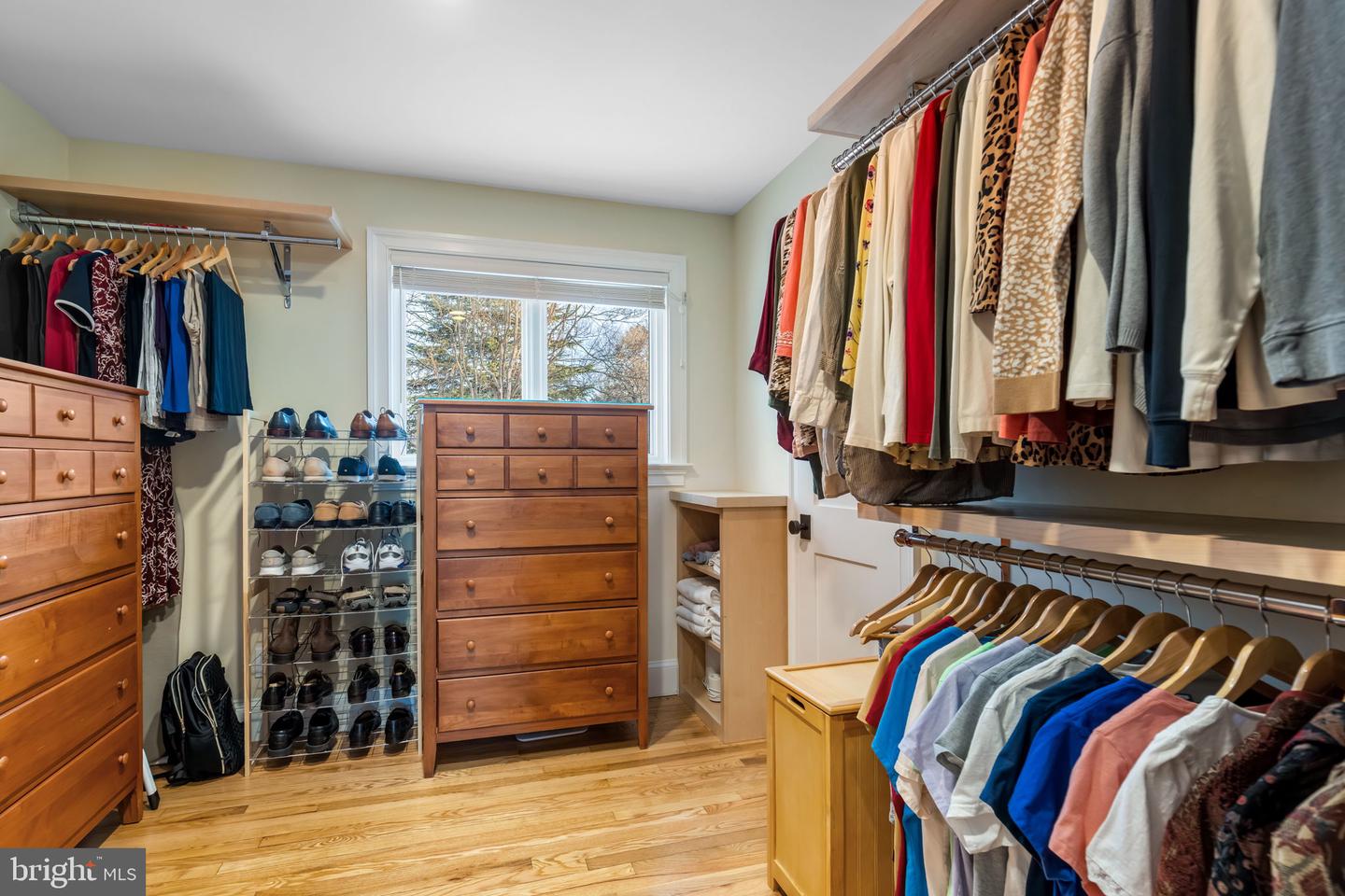 3101 N TORONTO ST, ARLINGTON, Virginia 22213, 5 Bedrooms Bedrooms, ,4 BathroomsBathrooms,Residential,For sale,3101 N TORONTO ST,VAAR2067470 MLS # VAAR2067470