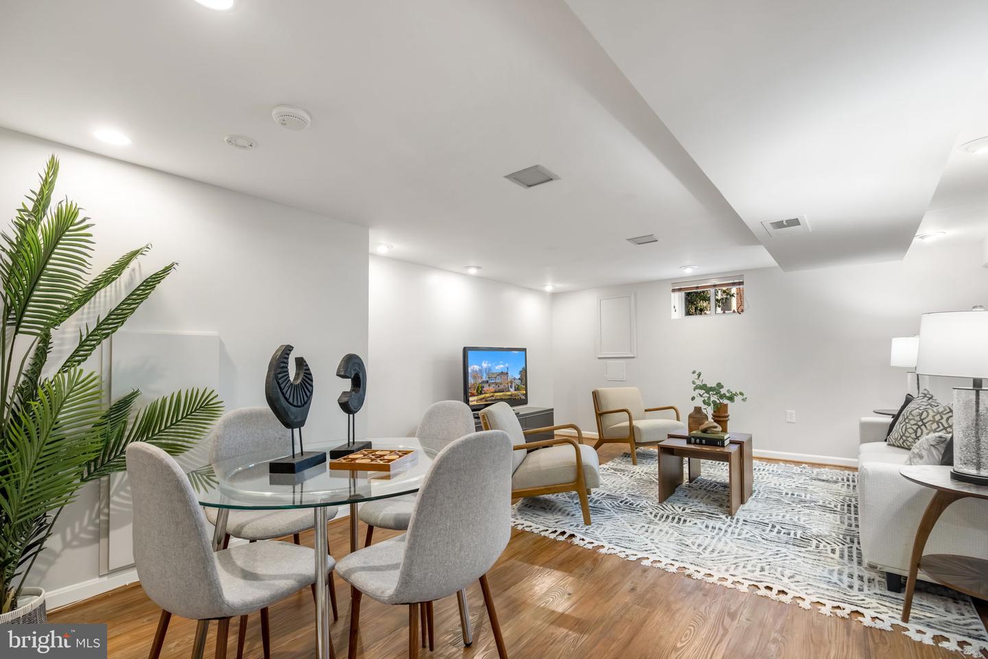 3101 N TORONTO ST, ARLINGTON, Virginia 22213, 5 Bedrooms Bedrooms, ,4 BathroomsBathrooms,Residential,For sale,3101 N TORONTO ST,VAAR2067470 MLS # VAAR2067470