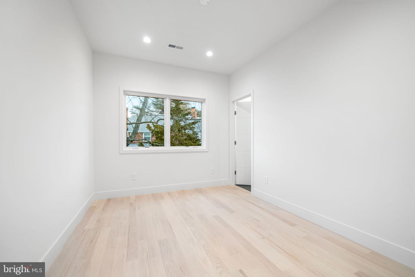 4810 3RD ST N, ARLINGTON, Virginia 22203, 6 Bedrooms Bedrooms, ,5 BathroomsBathrooms,Residential,For sale,4810 3RD ST N,VAAR2067594 MLS # VAAR2067594 4810 3RD ST N, ARLINGTON, Virginia 22203, 6 Bedrooms Bedrooms, ,5 BathroomsBathrooms,Residential,For sale,4810 3RD ST N,VAAR2067594 MLS # VAAR2067594