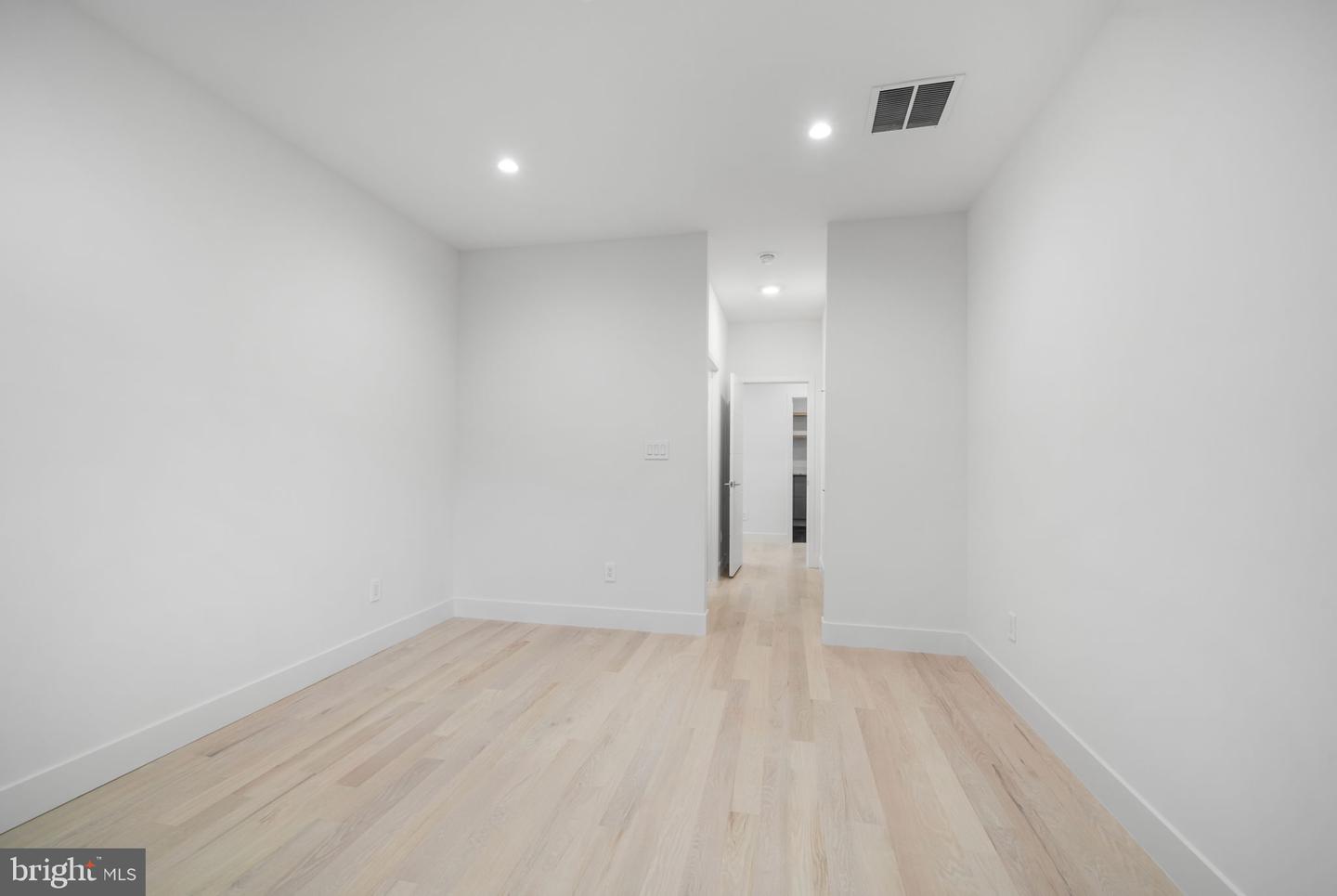 4810 3RD ST N, ARLINGTON, Virginia 22203, 6 Bedrooms Bedrooms, ,5 BathroomsBathrooms,Residential,For sale,4810 3RD ST N,VAAR2067594 MLS # VAAR2067594 4810 3RD ST N, ARLINGTON, Virginia 22203, 6 Bedrooms Bedrooms, ,5 BathroomsBathrooms,Residential,For sale,4810 3RD ST N,VAAR2067594 MLS # VAAR2067594