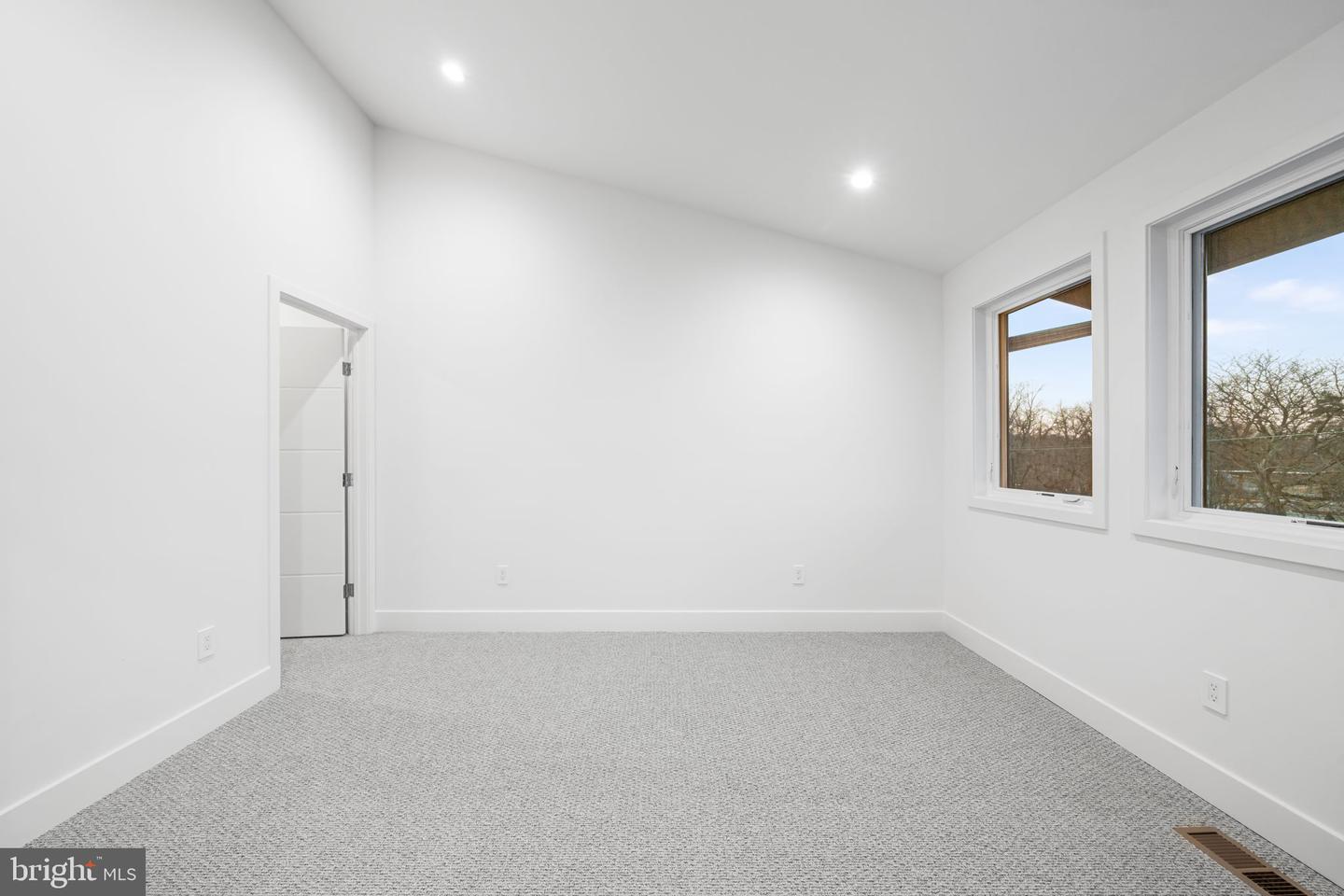 4810 3RD ST N, ARLINGTON, Virginia 22203, 6 Bedrooms Bedrooms, ,5 BathroomsBathrooms,Residential,For sale,4810 3RD ST N,VAAR2067594 MLS # VAAR2067594 4810 3RD ST N, ARLINGTON, Virginia 22203, 6 Bedrooms Bedrooms, ,5 BathroomsBathrooms,Residential,For sale,4810 3RD ST N,VAAR2067594 MLS # VAAR2067594