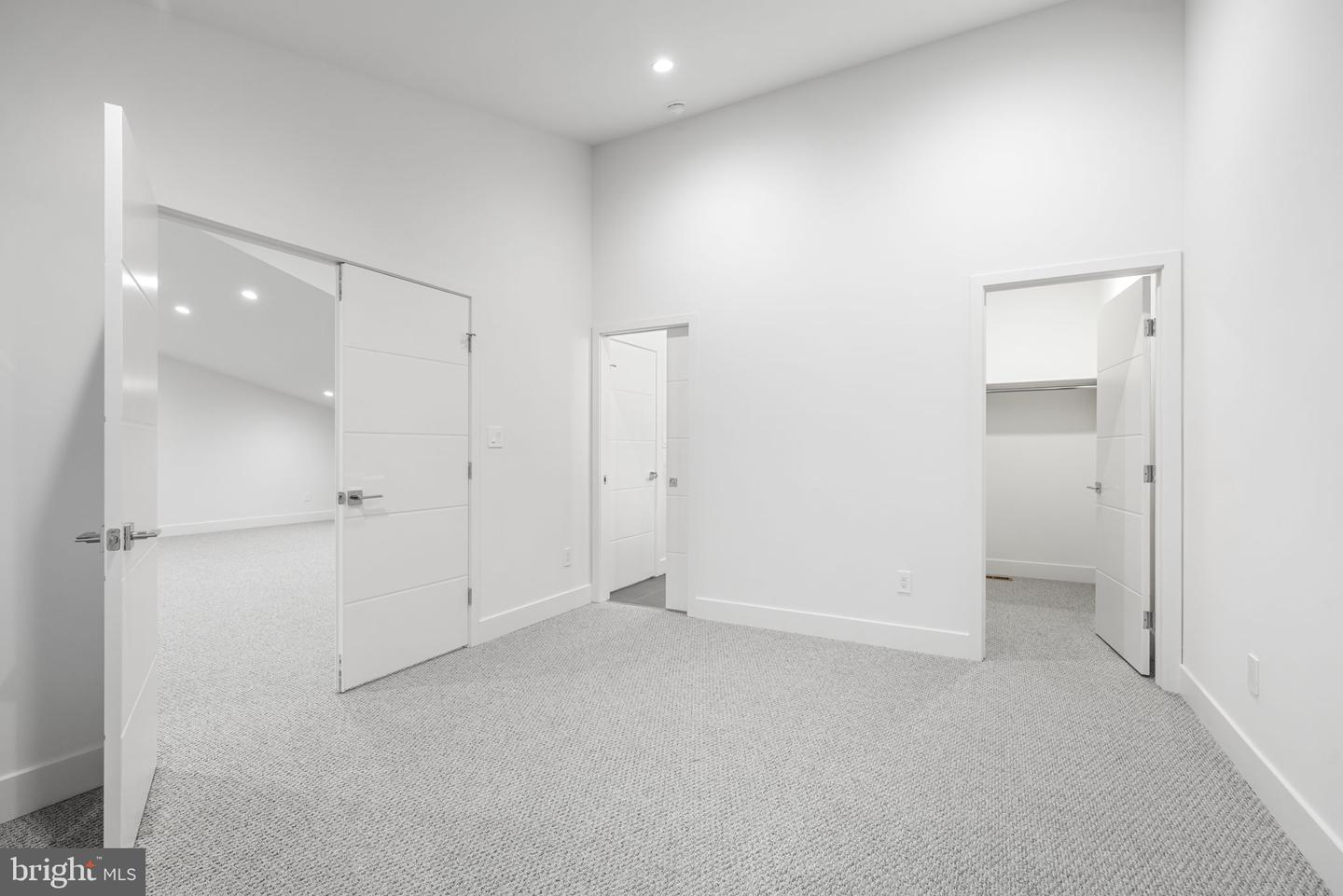 4810 3RD ST N, ARLINGTON, Virginia 22203, 6 Bedrooms Bedrooms, ,5 BathroomsBathrooms,Residential,For sale,4810 3RD ST N,VAAR2067594 MLS # VAAR2067594 4810 3RD ST N, ARLINGTON, Virginia 22203, 6 Bedrooms Bedrooms, ,5 BathroomsBathrooms,Residential,For sale,4810 3RD ST N,VAAR2067594 MLS # VAAR2067594