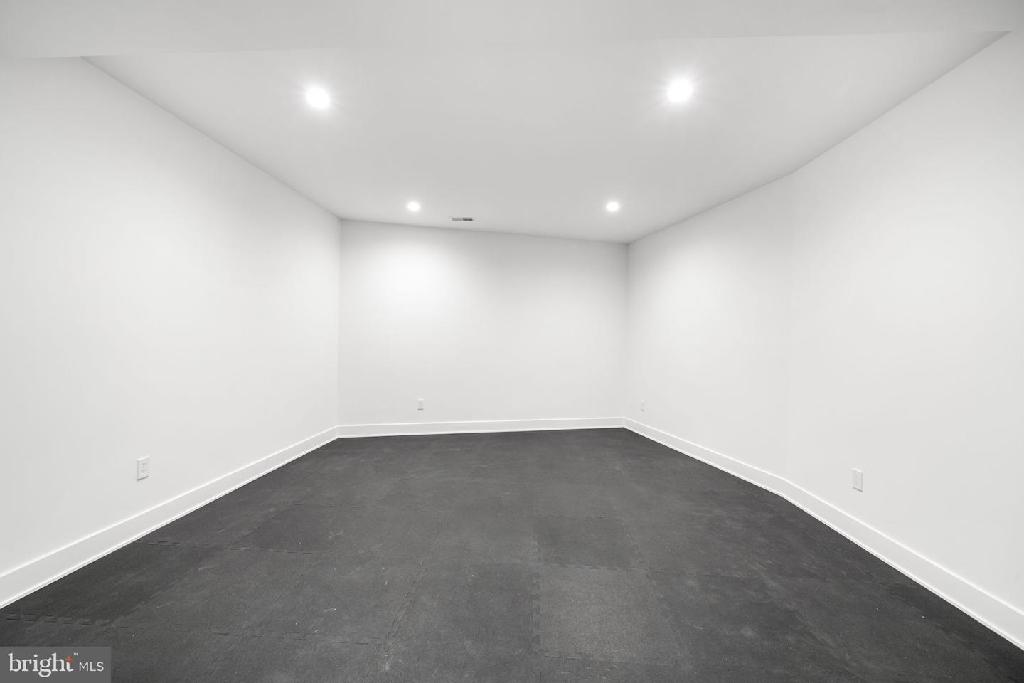 4810 3RD ST N, ARLINGTON, Virginia 22203, 6 Bedrooms Bedrooms, ,5 BathroomsBathrooms,Residential,For sale,4810 3RD ST N,VAAR2067594 MLS # VAAR2067594 4810 3RD ST N, ARLINGTON, Virginia 22203, 6 Bedrooms Bedrooms, ,5 BathroomsBathrooms,Residential,For sale,4810 3RD ST N,VAAR2067594 MLS # VAAR2067594