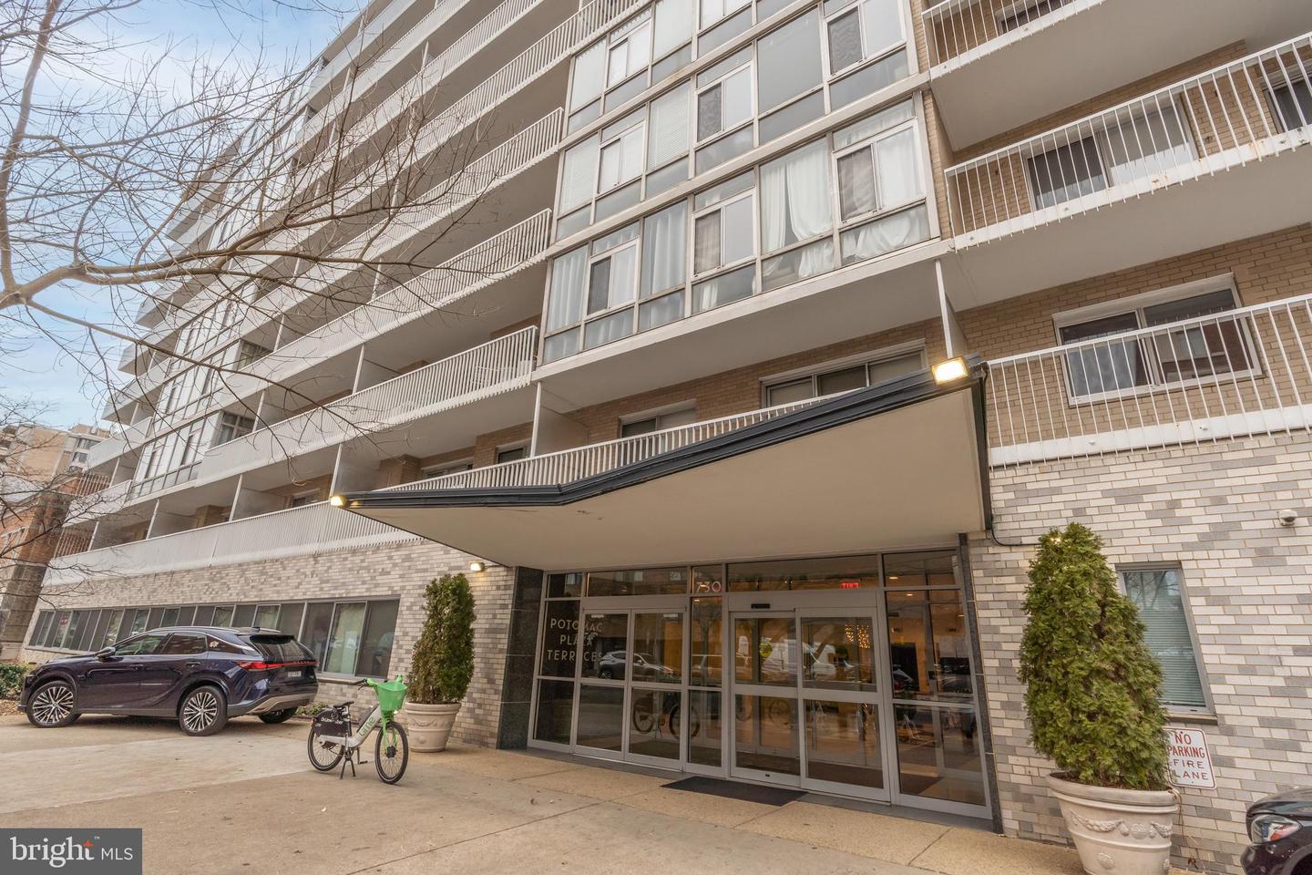 730 24TH ST NW #500/501, WASHINGTON, District Of Columbia 20037, 2 Bedrooms Bedrooms, ,2 BathroomsBathrooms,Residential,For sale,730 24TH ST NW #500/501,DCDC2240896 MLS # DCDC2240896 730 24TH ST NW #500/501, WASHINGTON, District Of Columbia 20037, 2 Bedrooms Bedrooms, ,2 BathroomsBathrooms,Residential,For sale,730 24TH ST NW #500/501,DCDC2240896 MLS # DCDC2240896