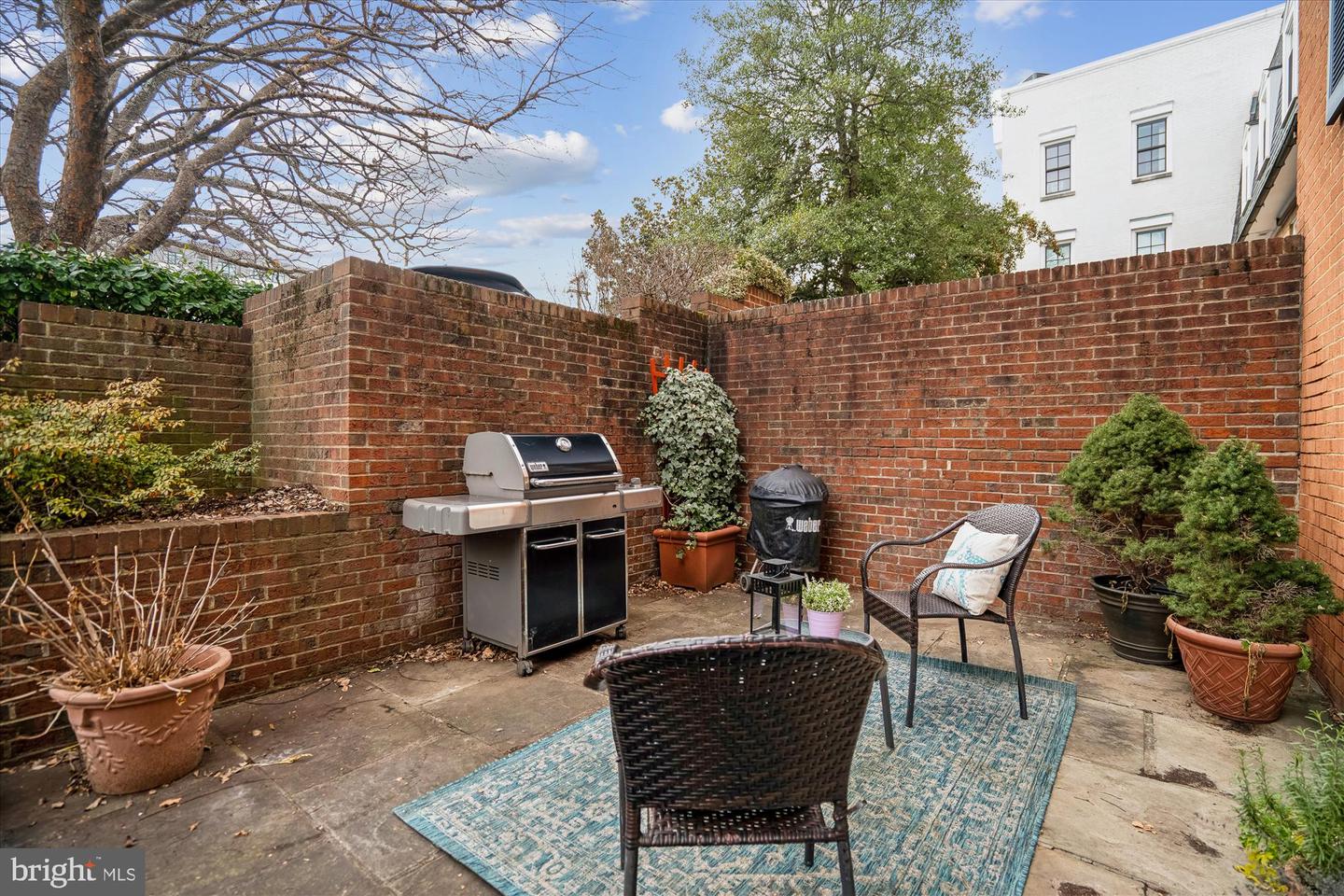 1326 N LYNNBROOK DR, ARLINGTON, Virginia 22201, 3 Bedrooms Bedrooms, ,2 BathroomsBathrooms,Residential,For sale,1326 N LYNNBROOK DR,VAAR2067646 MLS # VAAR2067646