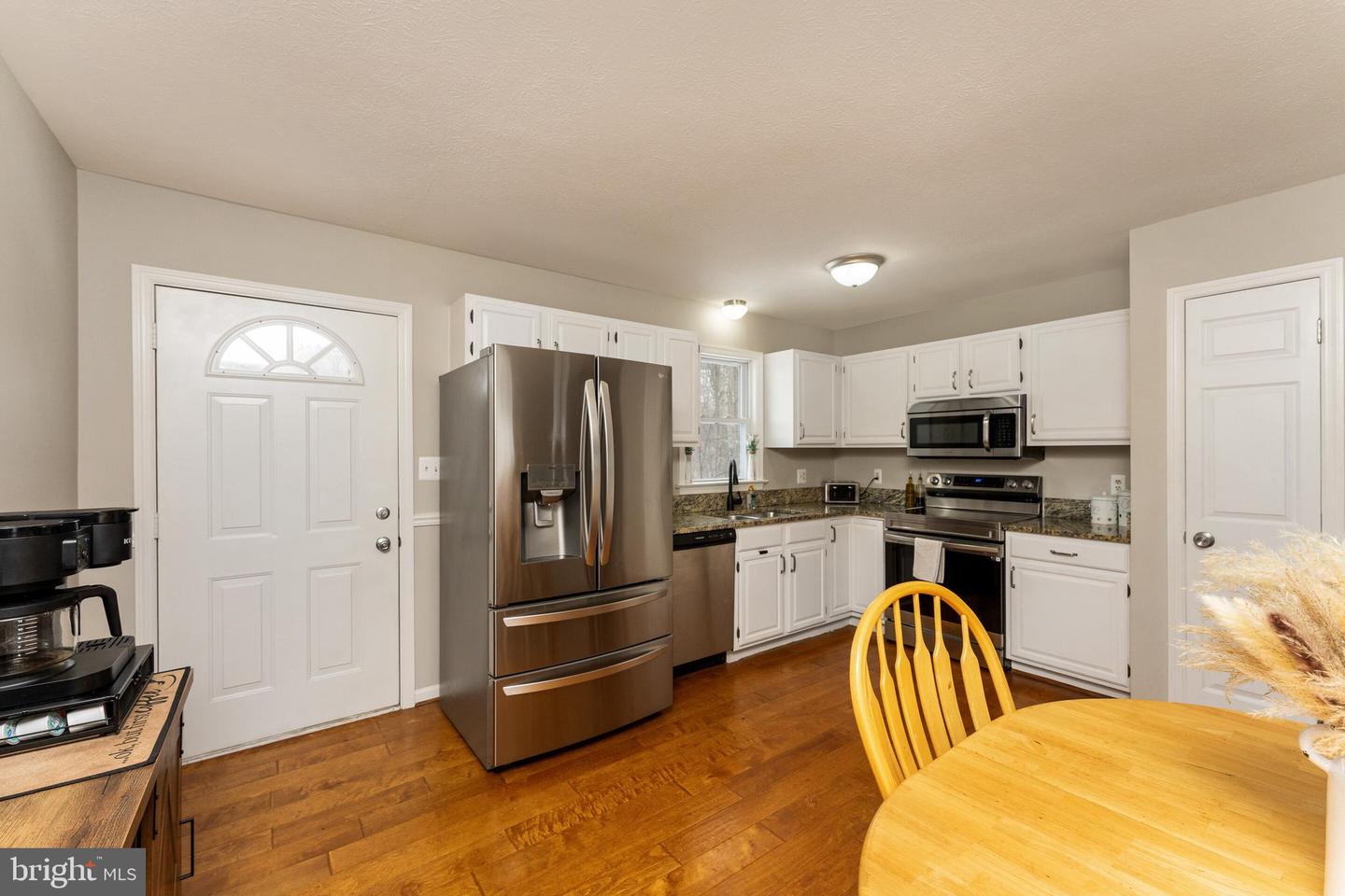 250 RIDGE TOP LN, LINDEN, Virginia 22642, 4 Bedrooms Bedrooms, ,3 BathroomsBathrooms,Residential,For sale,250 RIDGE TOP LN,VAWR2013102 MLS # VAWR2013102 250 RIDGE TOP LN, LINDEN, Virginia 22642, 4 Bedrooms Bedrooms, ,3 BathroomsBathrooms,Residential,For sale,250 RIDGE TOP LN,VAWR2013102 MLS # VAWR2013102