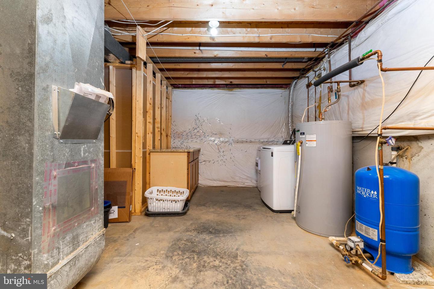 250 RIDGE TOP LN, LINDEN, Virginia 22642, 4 Bedrooms Bedrooms, ,3 BathroomsBathrooms,Residential,For sale,250 RIDGE TOP LN,VAWR2013102 MLS # VAWR2013102 250 RIDGE TOP LN, LINDEN, Virginia 22642, 4 Bedrooms Bedrooms, ,3 BathroomsBathrooms,Residential,For sale,250 RIDGE TOP LN,VAWR2013102 MLS # VAWR2013102