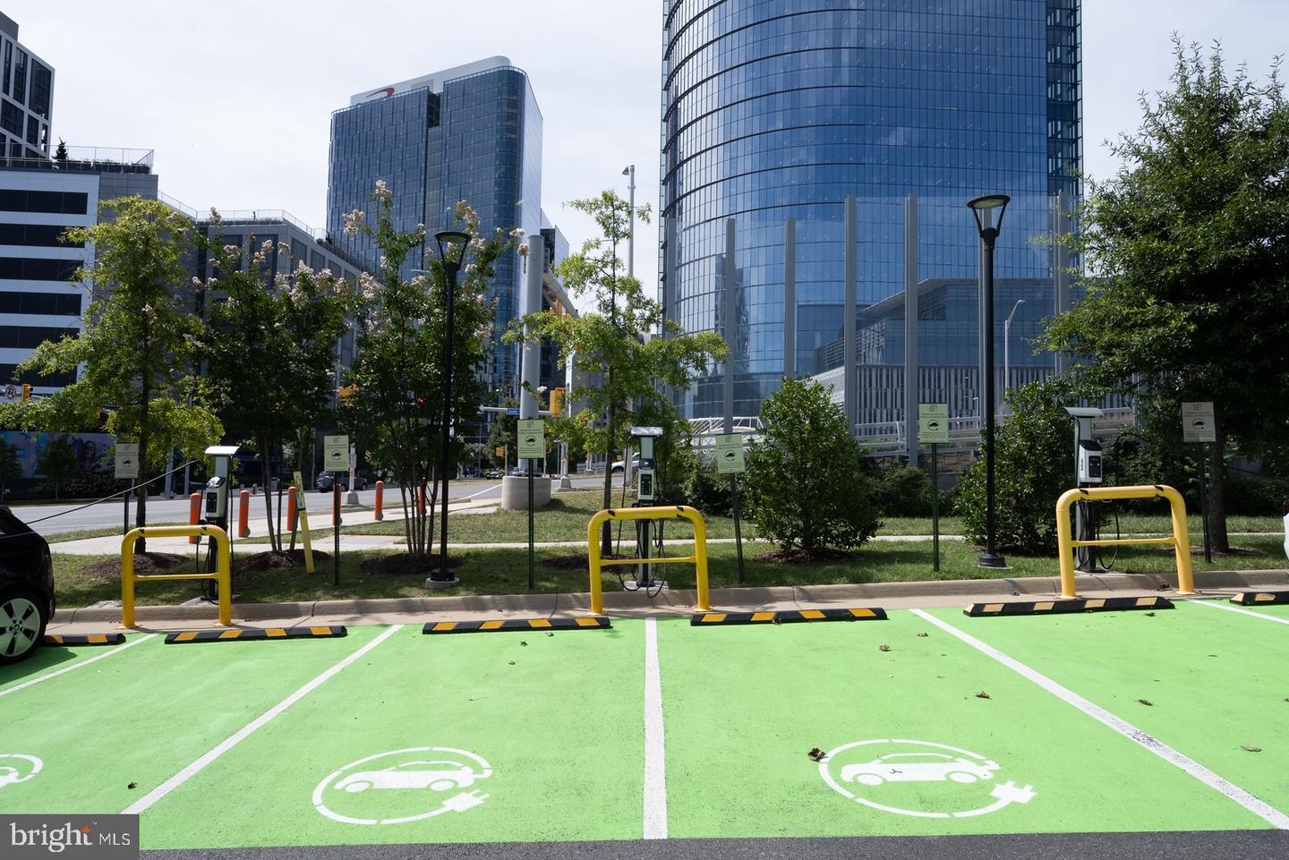 1581 SPRING GATE DR #5403, MCLEAN, Virginia 22102, 2 Bedrooms Bedrooms, ,2 BathroomsBathrooms,Residential,For sale,1581 SPRING GATE DR #5403,VAFX2285488 MLS # VAFX2285488 1581 SPRING GATE DR #5403, MCLEAN, Virginia 22102, 2 Bedrooms Bedrooms, ,2 BathroomsBathrooms,Residential,For sale,1581 SPRING GATE DR #5403,VAFX2285488 MLS # VAFX2285488