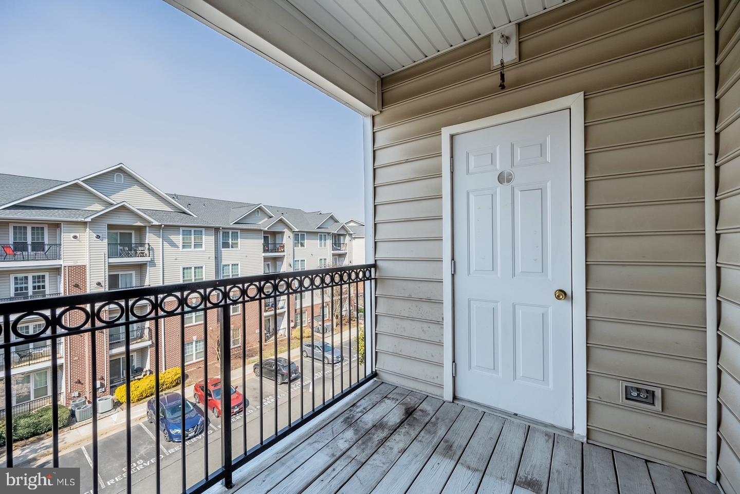 1581 SPRING GATE DR #5403, MCLEAN, Virginia 22102, 2 Bedrooms Bedrooms, ,2 BathroomsBathrooms,Residential,For sale,1581 SPRING GATE DR #5403,VAFX2285488 MLS # VAFX2285488 1581 SPRING GATE DR #5403, MCLEAN, Virginia 22102, 2 Bedrooms Bedrooms, ,2 BathroomsBathrooms,Residential,For sale,1581 SPRING GATE DR #5403,VAFX2285488 MLS # VAFX2285488