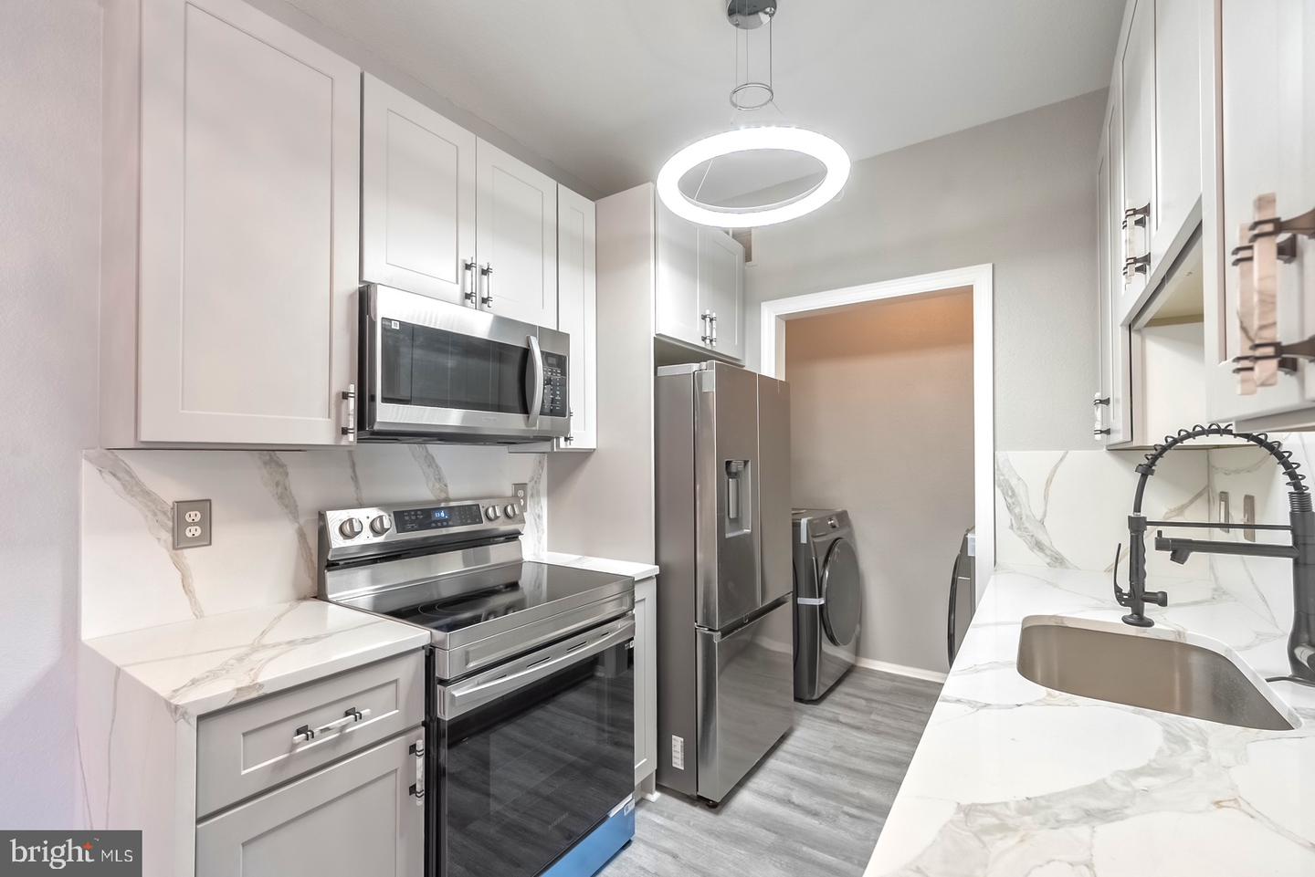 1581 SPRING GATE DR #5403, MCLEAN, Virginia 22102, 2 Bedrooms Bedrooms, ,2 BathroomsBathrooms,Residential,For sale,1581 SPRING GATE DR #5403,VAFX2285488 MLS # VAFX2285488 1581 SPRING GATE DR #5403, MCLEAN, Virginia 22102, 2 Bedrooms Bedrooms, ,2 BathroomsBathrooms,Residential,For sale,1581 SPRING GATE DR #5403,VAFX2285488 MLS # VAFX2285488