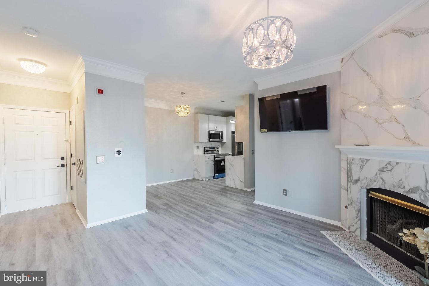 1581 SPRING GATE DR #5403, MCLEAN, Virginia 22102, 2 Bedrooms Bedrooms, ,2 BathroomsBathrooms,Residential,For sale,1581 SPRING GATE DR #5403,VAFX2285488 MLS # VAFX2285488 1581 SPRING GATE DR #5403, MCLEAN, Virginia 22102, 2 Bedrooms Bedrooms, ,2 BathroomsBathrooms,Residential,For sale,1581 SPRING GATE DR #5403,VAFX2285488 MLS # VAFX2285488