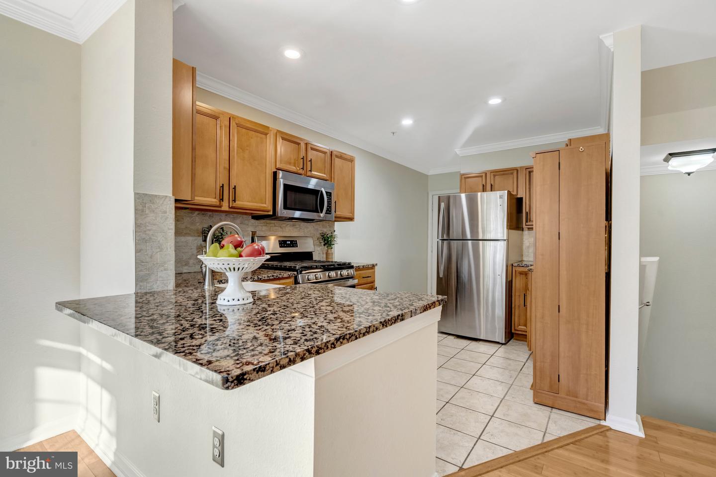 12851 FAIR BRIAR LN, FAIRFAX, Virginia 22033, 2 Bedrooms Bedrooms, ,2 BathroomsBathrooms,Residential,For sale,12851 FAIR BRIAR LN,VAFX2285662 MLS # VAFX2285662