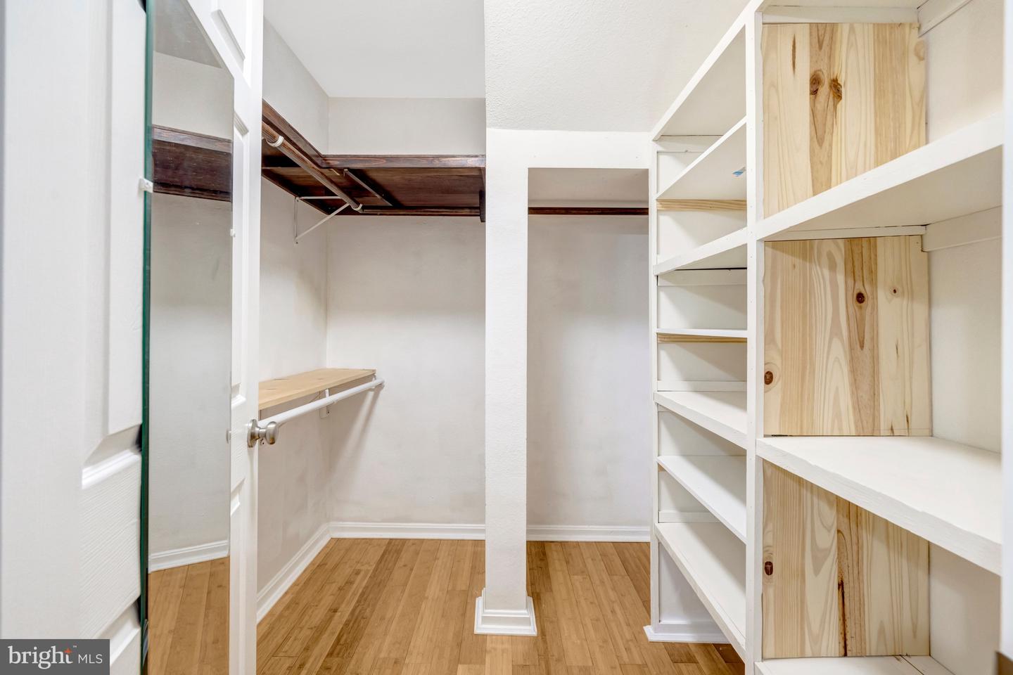 12851 FAIR BRIAR LN, FAIRFAX, Virginia 22033, 2 Bedrooms Bedrooms, ,2 BathroomsBathrooms,Residential,For sale,12851 FAIR BRIAR LN,VAFX2285662 MLS # VAFX2285662