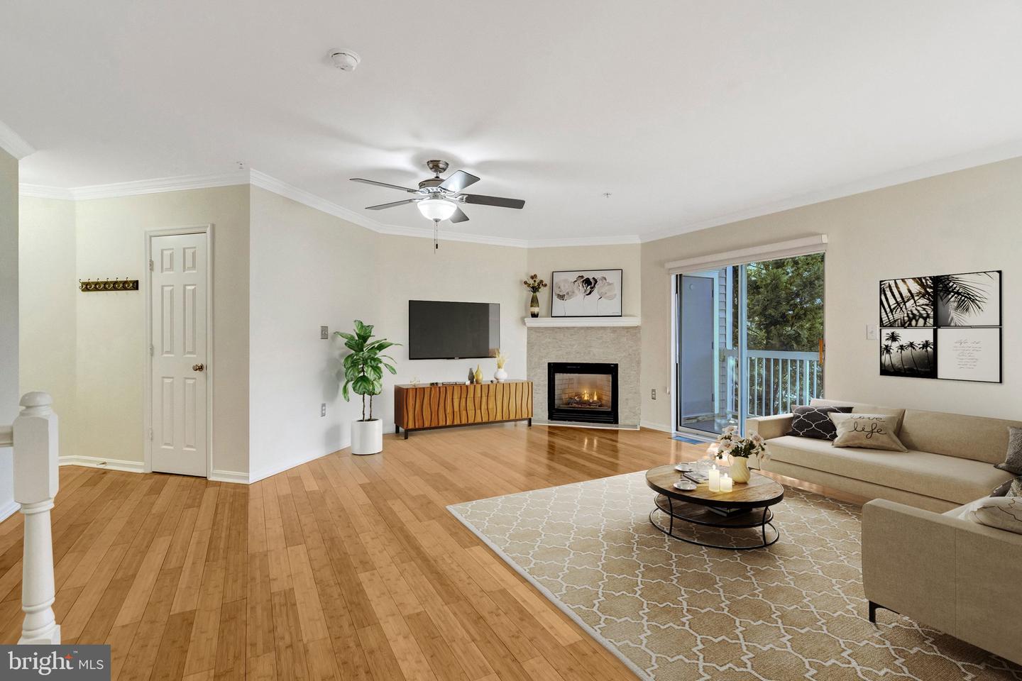 12851 FAIR BRIAR LN, FAIRFAX, Virginia 22033, 2 Bedrooms Bedrooms, ,2 BathroomsBathrooms,Residential,For sale,12851 FAIR BRIAR LN,VAFX2285662 MLS # VAFX2285662