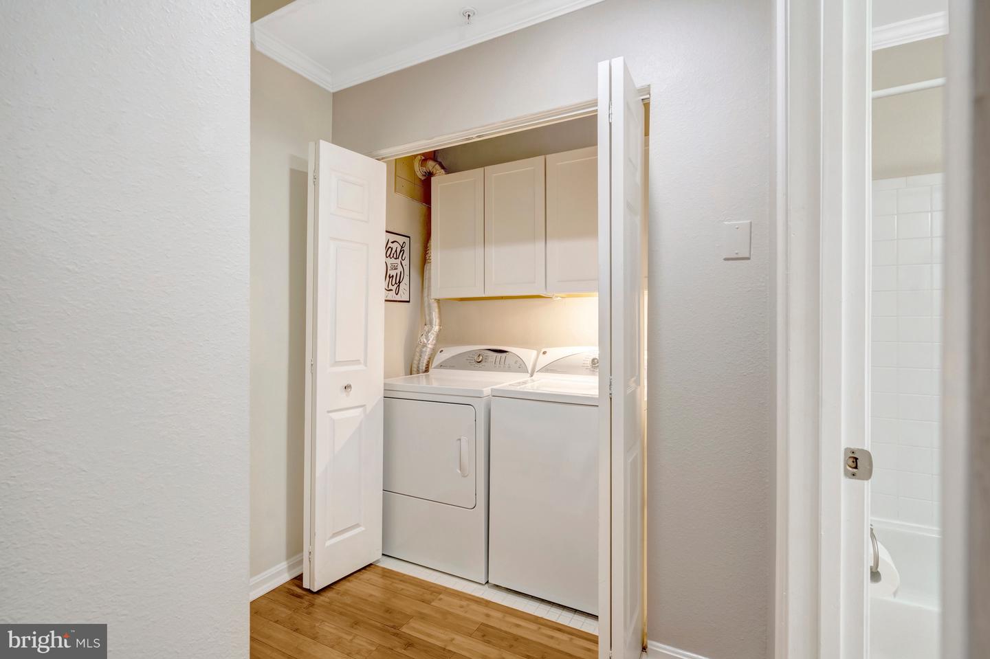 12851 FAIR BRIAR LN, FAIRFAX, Virginia 22033, 2 Bedrooms Bedrooms, ,2 BathroomsBathrooms,Residential,For sale,12851 FAIR BRIAR LN,VAFX2285662 MLS # VAFX2285662