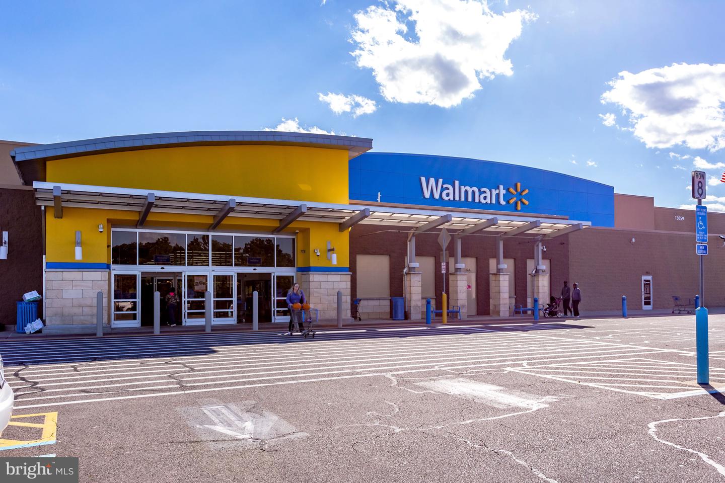 12851 FAIR BRIAR LN, FAIRFAX, Virginia 22033, 2 Bedrooms Bedrooms, ,2 BathroomsBathrooms,Residential,For sale,12851 FAIR BRIAR LN,VAFX2285662 MLS # VAFX2285662