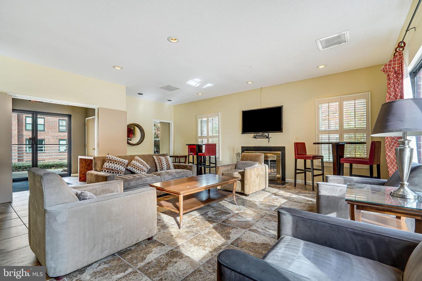 2100 LANGSTON BLVD #538, ARLINGTON, Virginia 22201, 2 Bedrooms Bedrooms, 5 Rooms Rooms,2 BathroomsBathrooms,Residential,For sale,2100 LANGSTON BLVD #538,VAAR2067738 MLS # VAAR2067738 2100 LANGSTON BLVD #538, ARLINGTON, Virginia 22201, 2 Bedrooms Bedrooms, 5 Rooms Rooms,2 BathroomsBathrooms,Residential,For sale,2100 LANGSTON BLVD #538,VAAR2067738 MLS # VAAR2067738