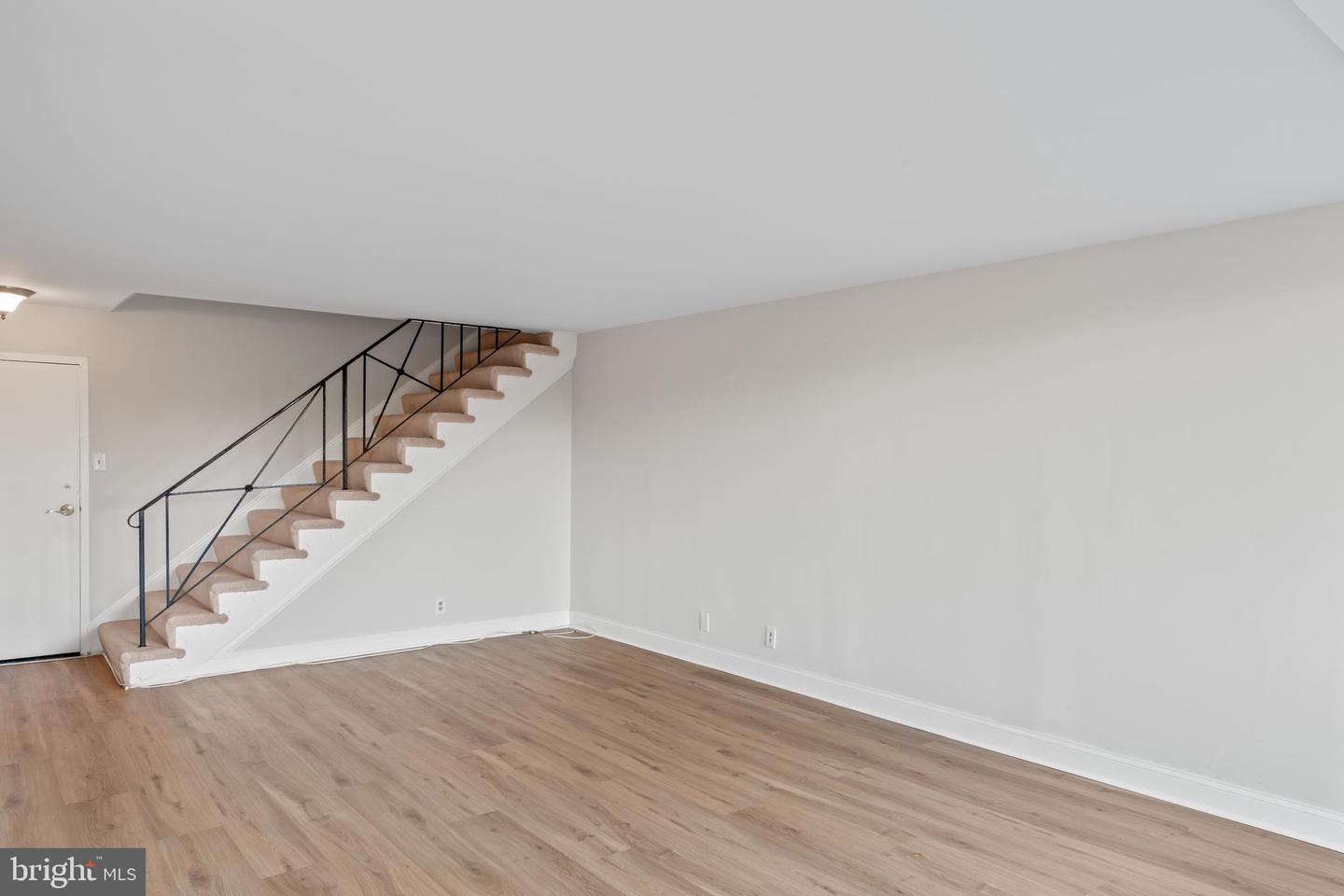 301 N BEAUREGARD ST #307, ALEXANDRIA, Virginia 22312, 1 Bedroom Bedrooms, ,1 BathroomBathrooms,Residential,For sale,301 N BEAUREGARD ST #307,VAAX2053162 MLS # VAAX2053162 301 N BEAUREGARD ST #307, ALEXANDRIA, Virginia 22312, 1 Bedroom Bedrooms, ,1 BathroomBathrooms,Residential,For sale,301 N BEAUREGARD ST #307,VAAX2053162 MLS # VAAX2053162